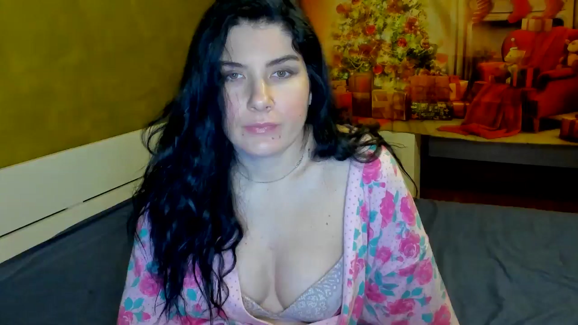 Gallery image thumbnail from SiouxPrincess's myfreecams stream on, 12/30/2024, 01:27 image 1 of 20