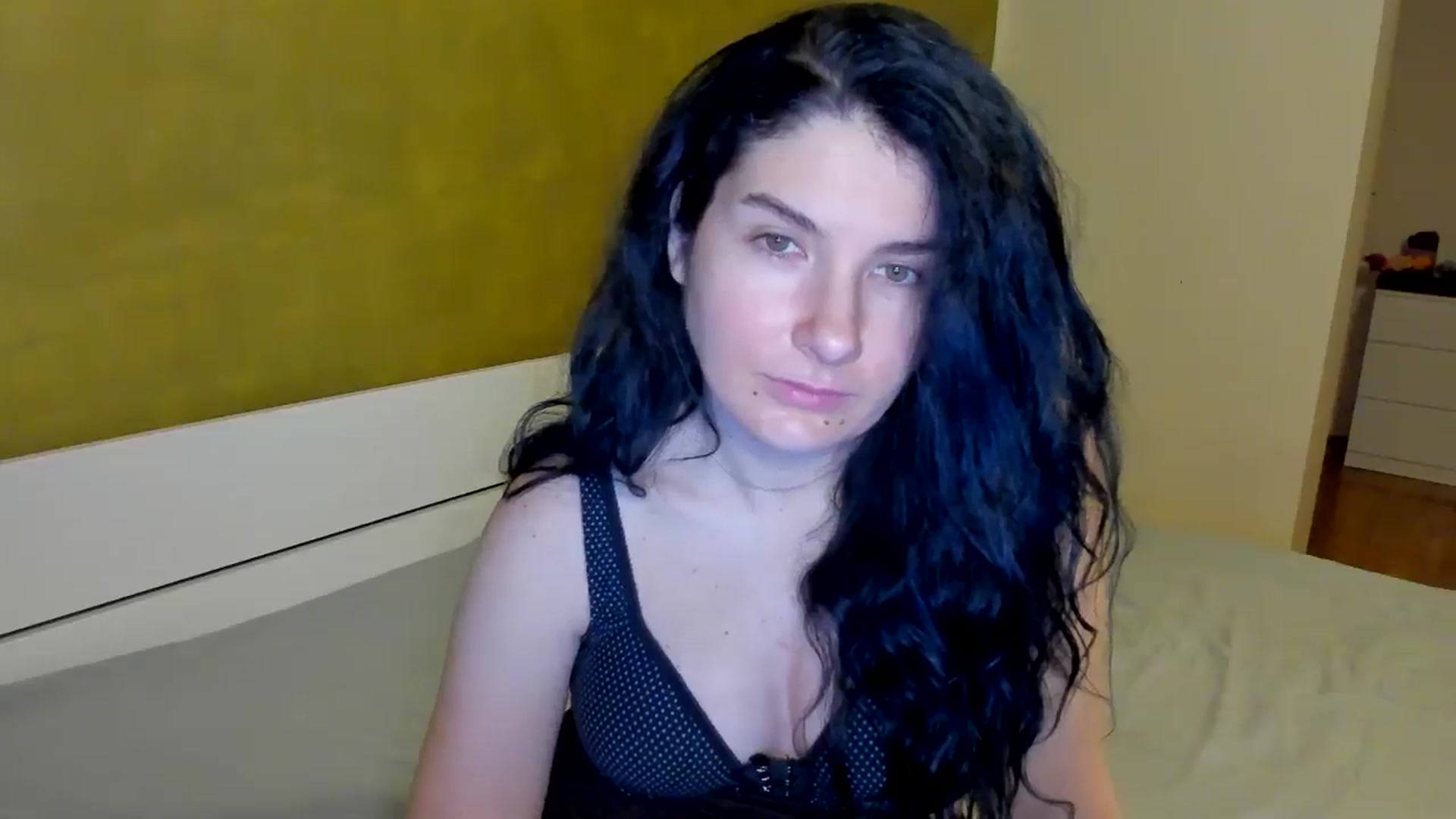 Gallery image thumbnail from SiouxPrincess's myfreecams stream on, 01/08/2025, 01:32 image 6 of 20