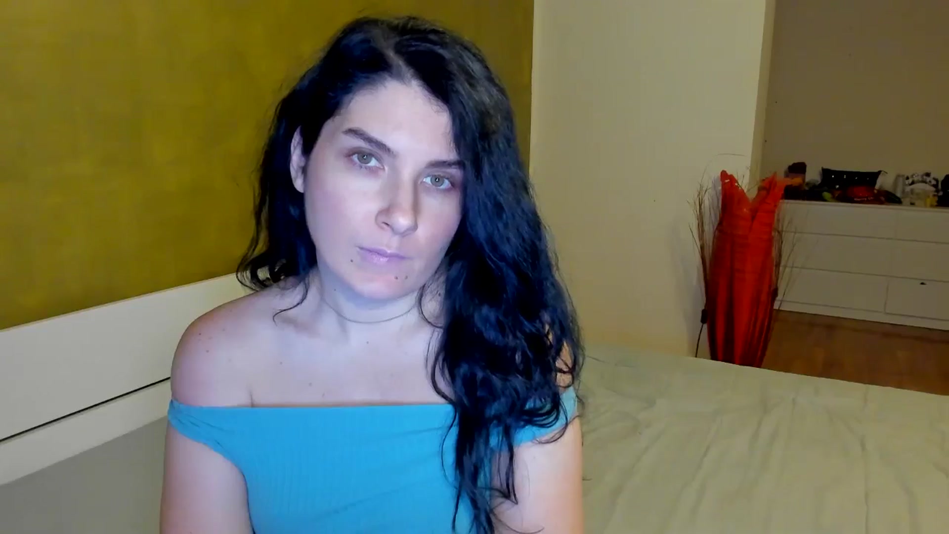Gallery image thumbnail from SiouxPrincess's myfreecams stream on, 01/10/2025, 24:43 image 18 of 20