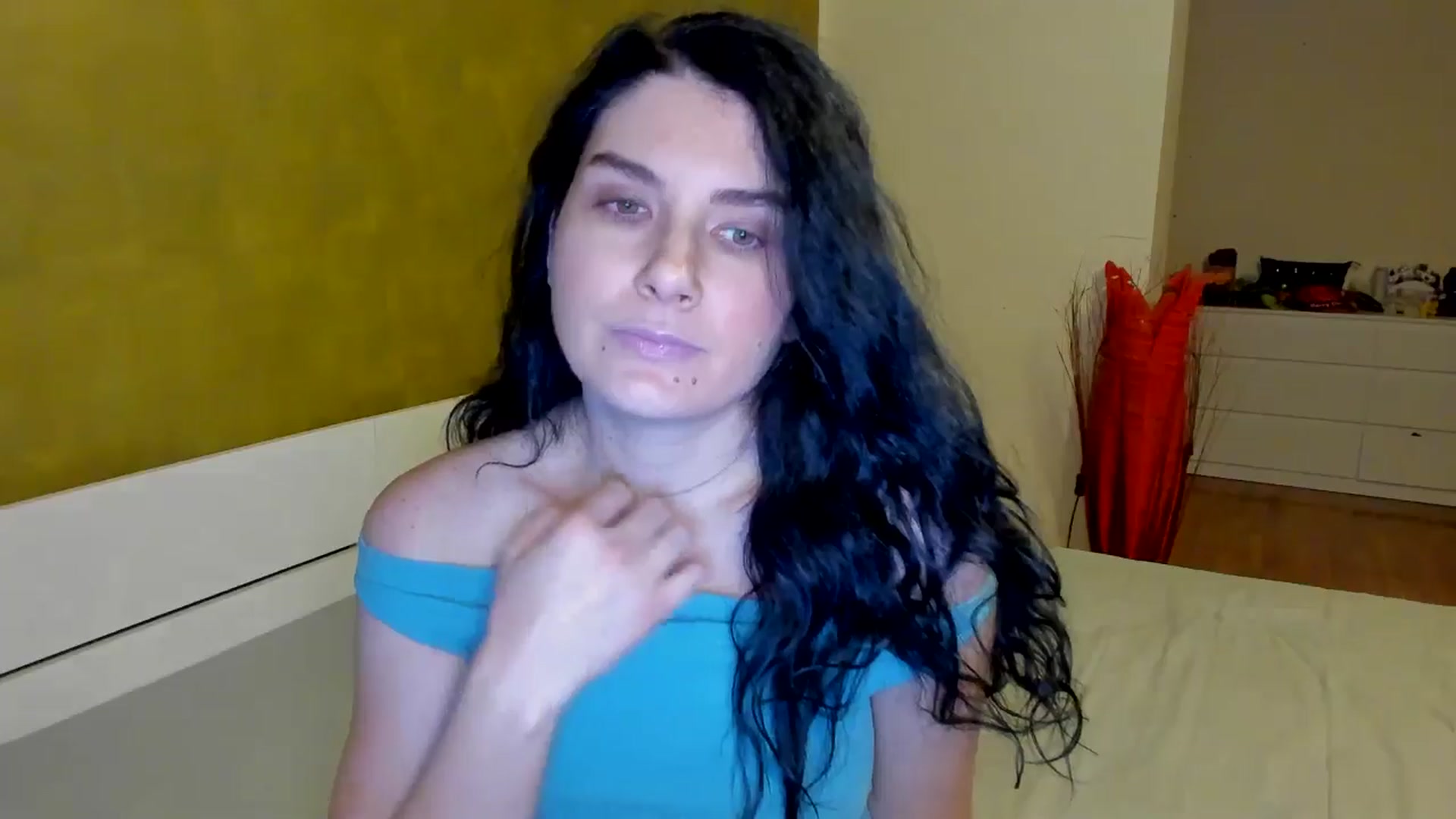 Gallery image thumbnail from SiouxPrincess's myfreecams stream on, 01/10/2025, 24:43 image 3 of 20