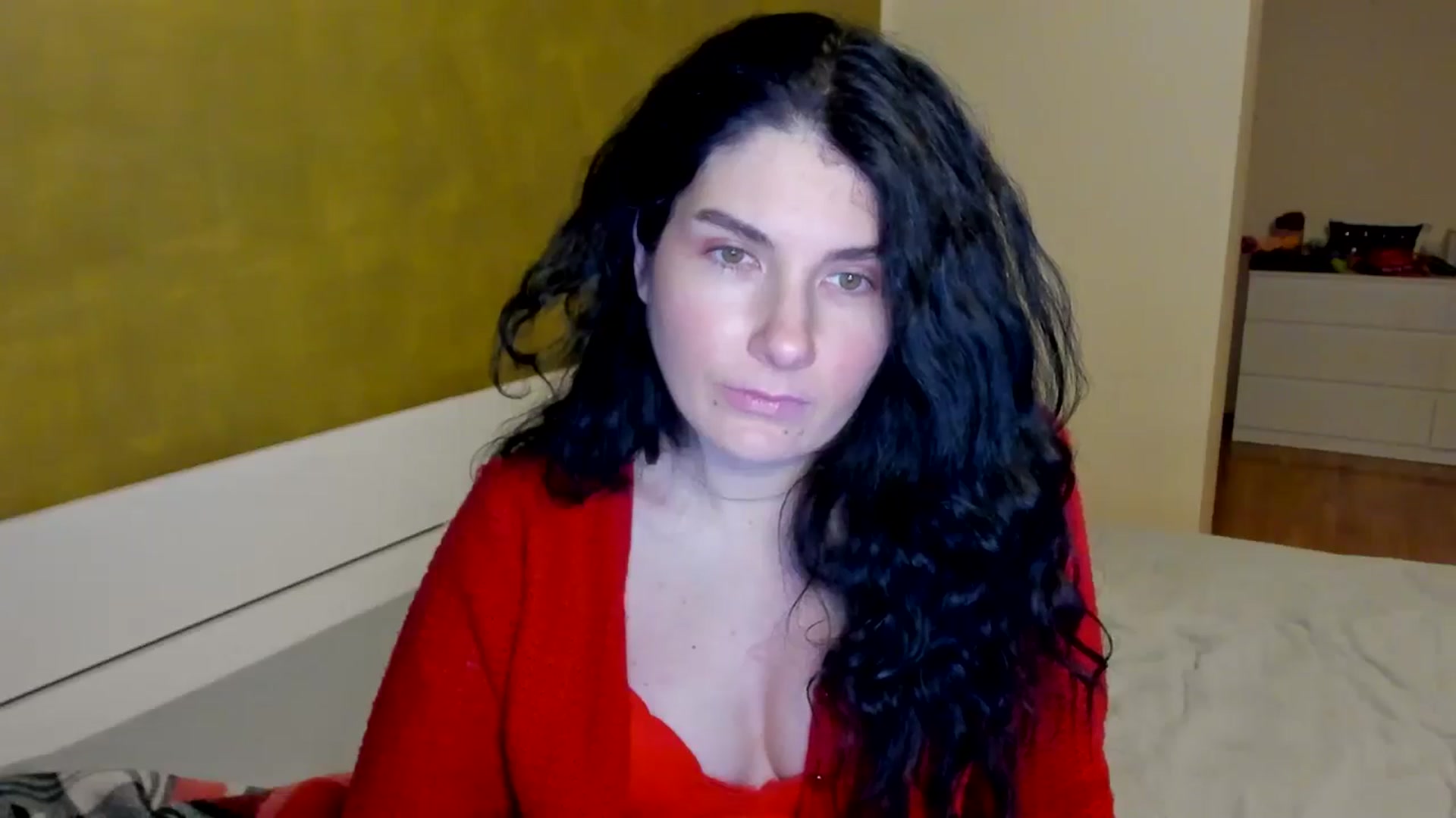 Gallery image thumbnail from SiouxPrincess's myfreecams stream on, 01/10/2025, 23:49 image 15 of 20