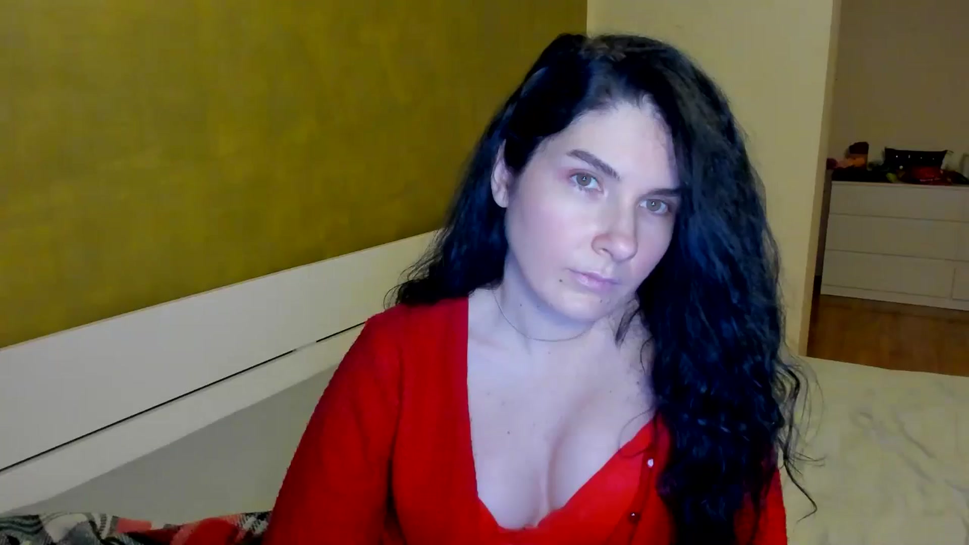 Gallery image thumbnail from SiouxPrincess's myfreecams stream on, 01/10/2025, 23:49 image 7 of 20