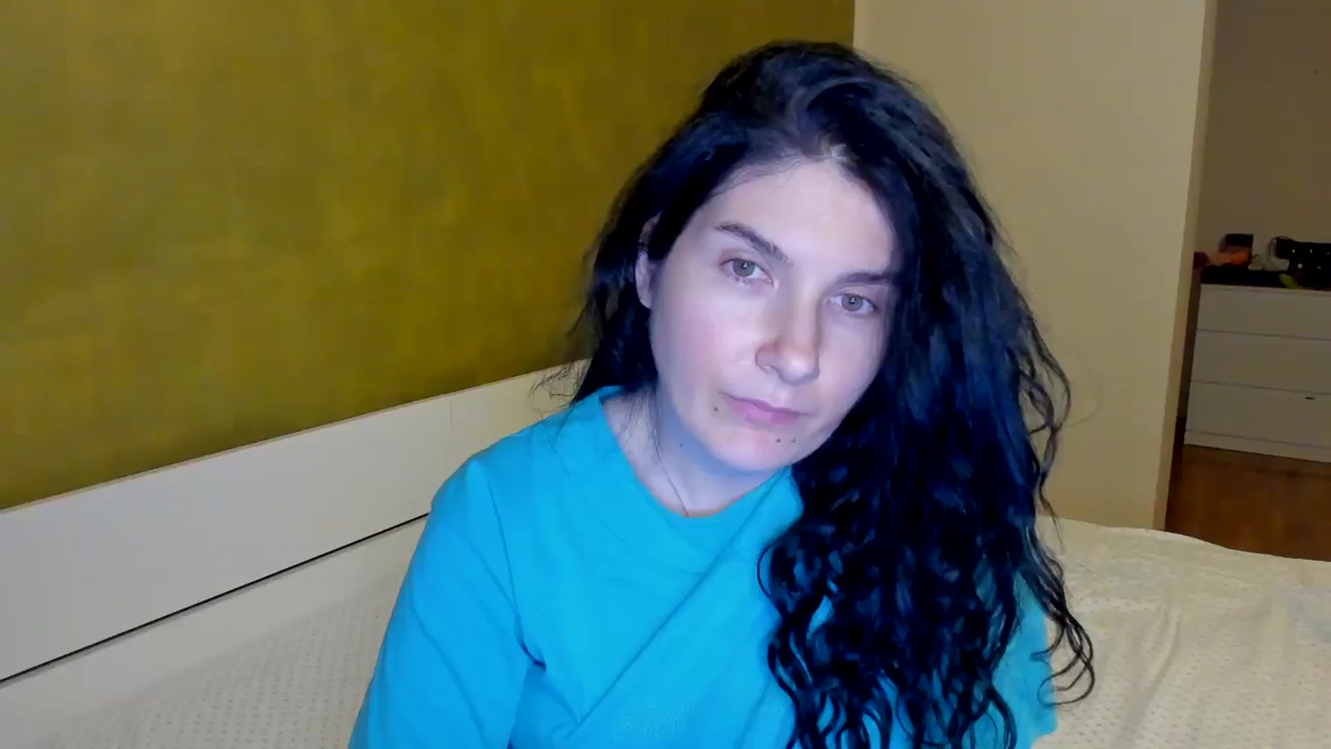 Gallery image thumbnail from SiouxPrincess's myfreecams stream on, 01/28/2025, 24:09 image 6 of 20