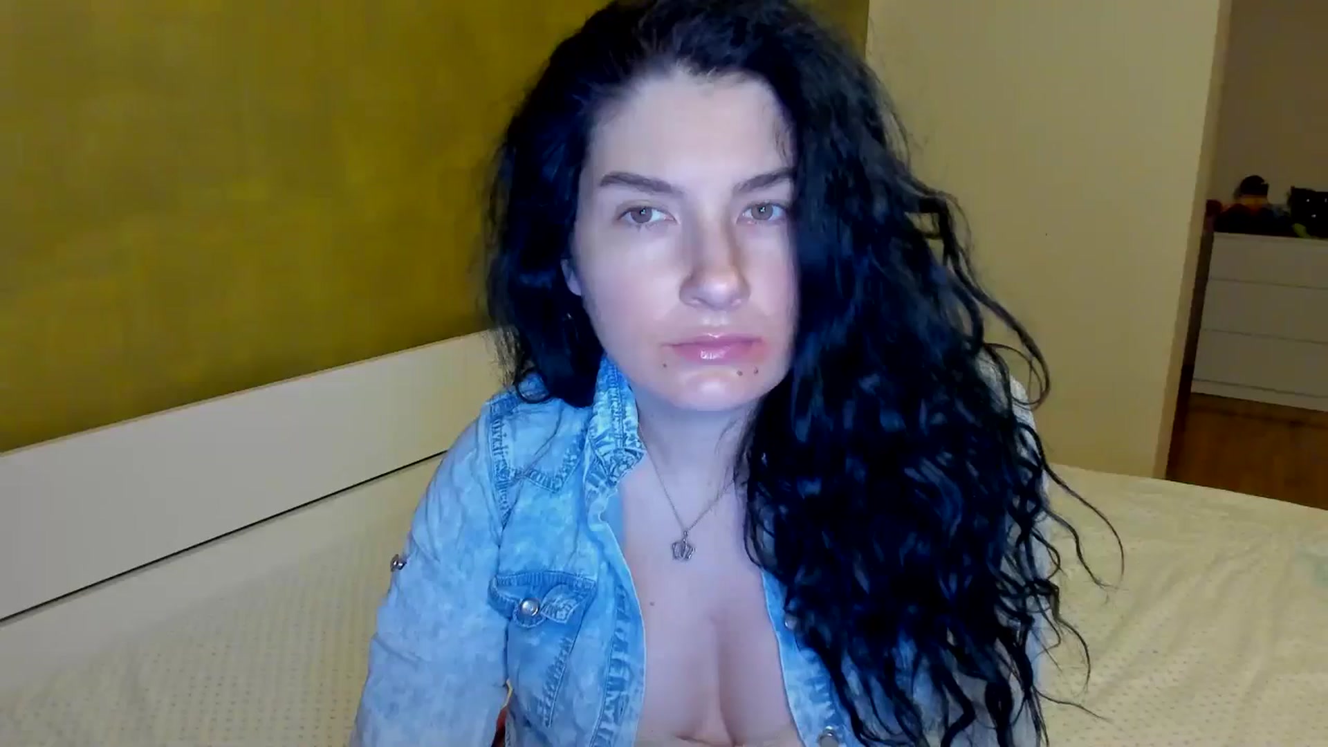 Gallery image thumbnail from SiouxPrincess's myfreecams stream on, 01/31/2025, 23:20 image 8 of 20