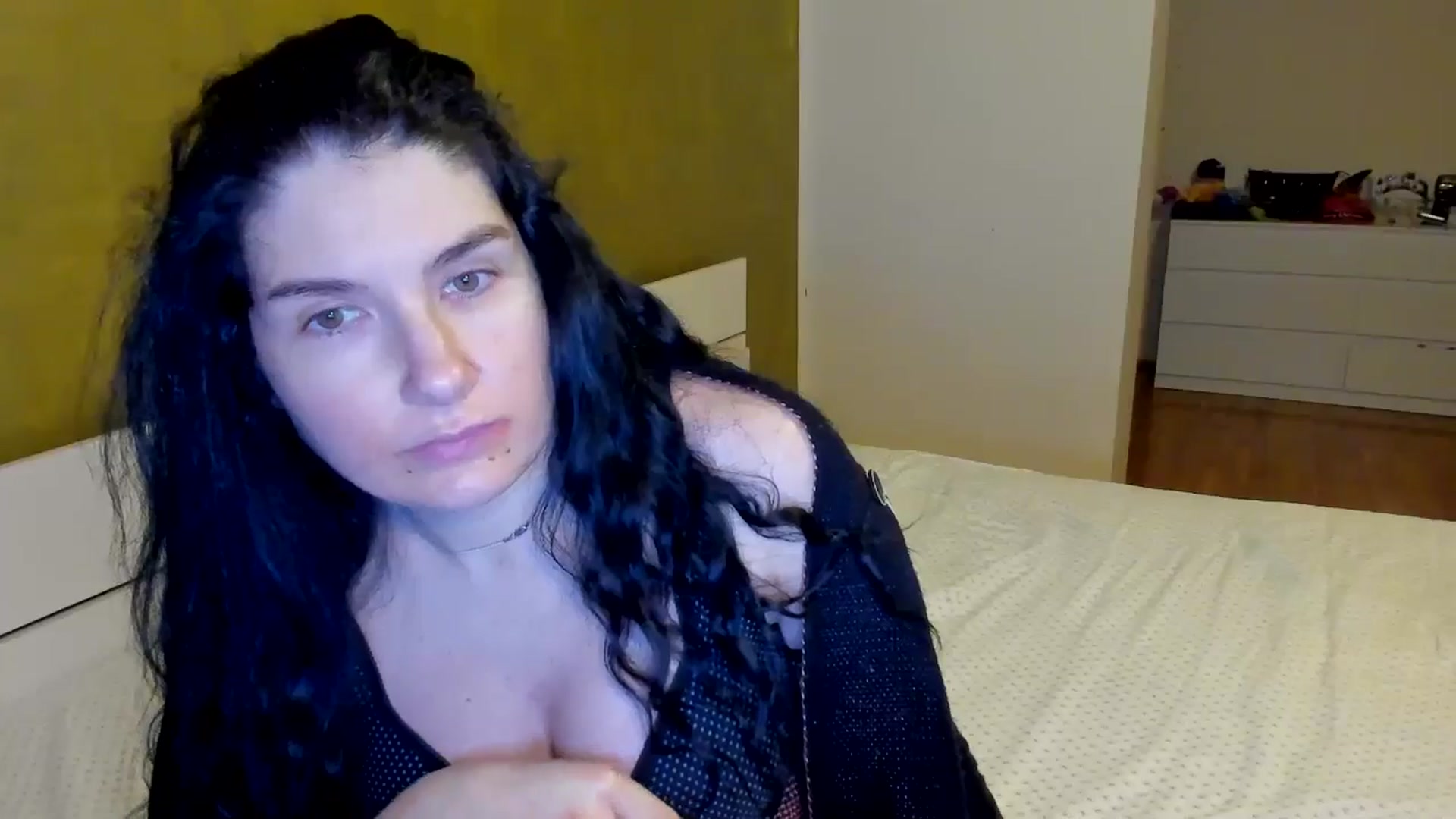 Gallery image thumbnail from SiouxPrincess's myfreecams stream on, 02/03/2025, 24:00 image 15 of 20