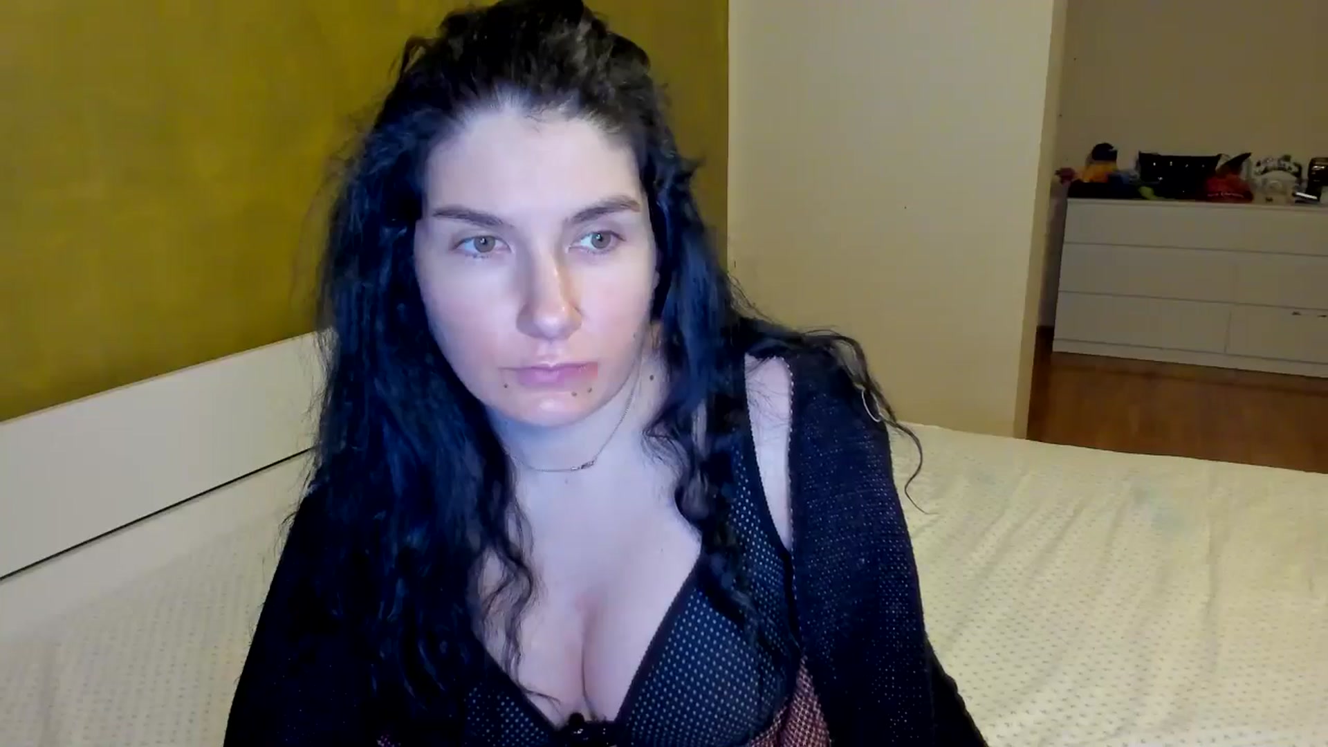 Gallery image thumbnail from SiouxPrincess's myfreecams stream on, 02/03/2025, 24:00 image 7 of 20