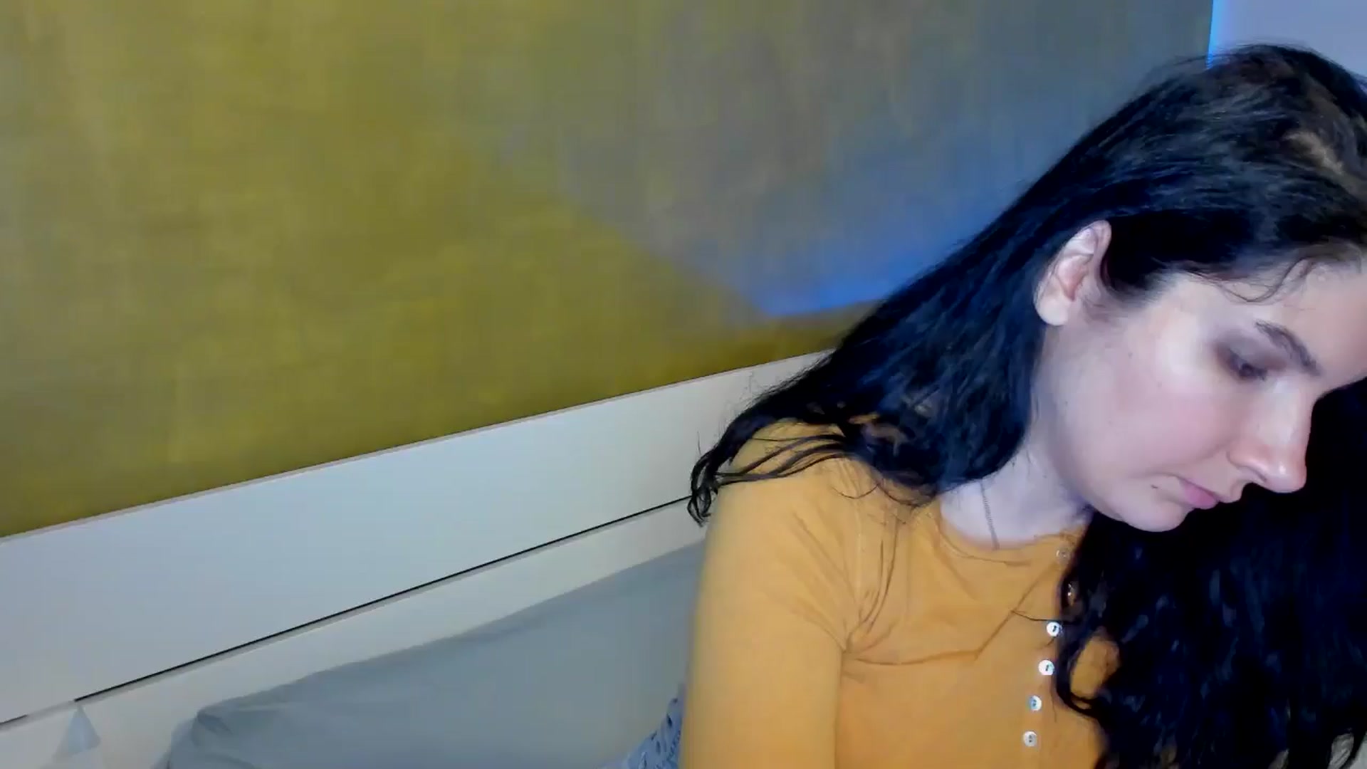 Gallery image thumbnail from SiouxPrincess's myfreecams stream on, 02/04/2025, 24:14 image 7 of 20