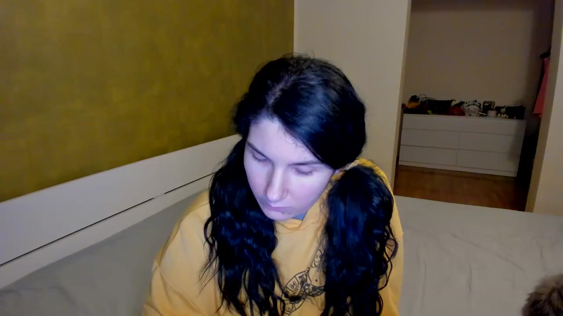 Gallery image thumbnail from SiouxPrincess's myfreecams stream on, 02/07/2025, 22:42 image 15 of 20