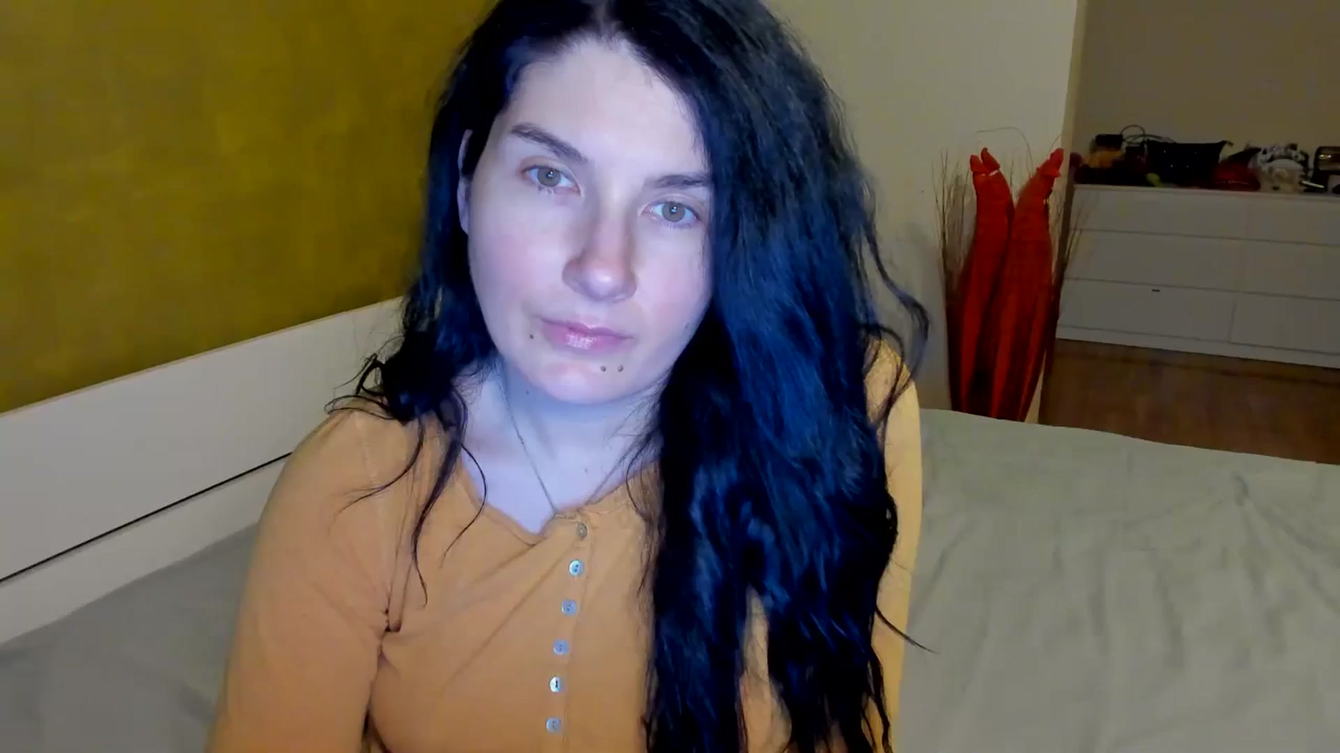 Gallery image thumbnail from SiouxPrincess's myfreecams stream on, 02/16/2025, 24:45 image 12 of 20