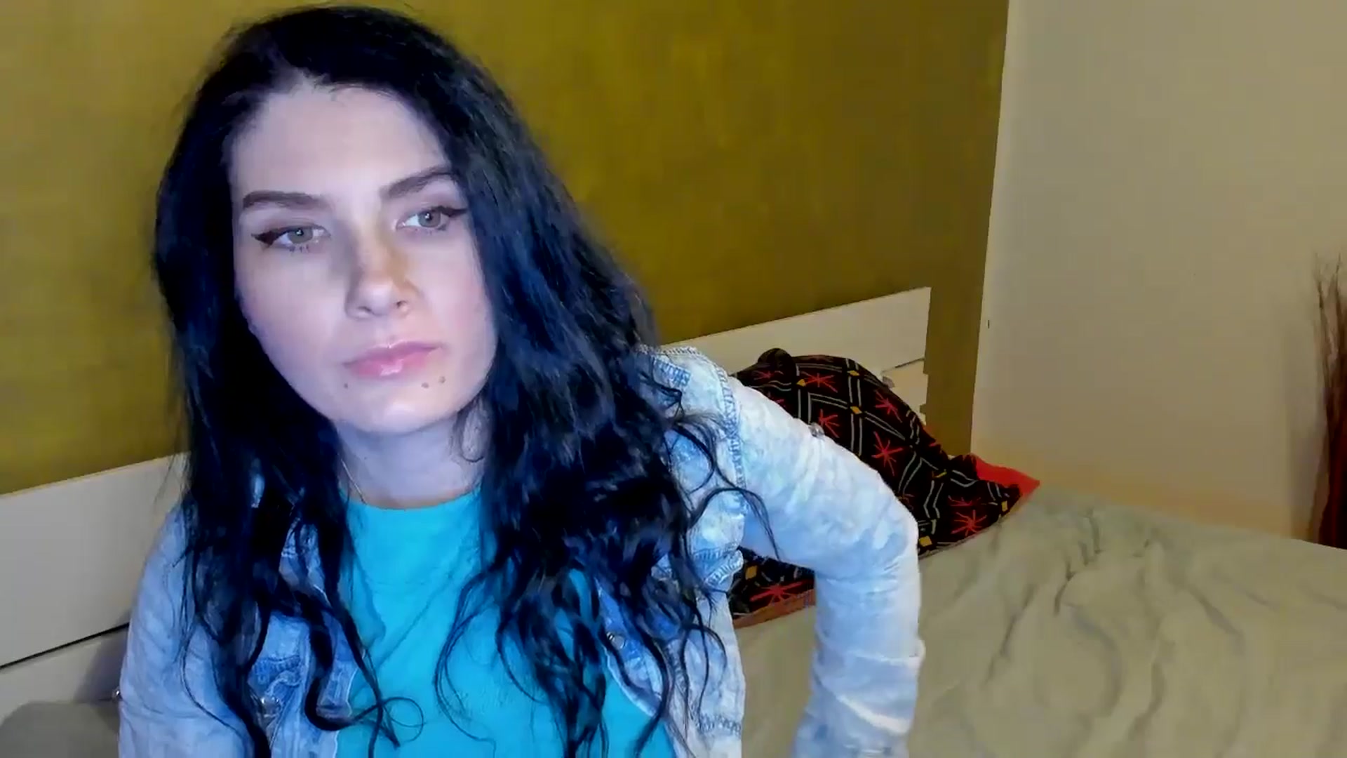 Gallery image thumbnail from SiouxPrincess's myfreecams stream on, 02/18/2025, 24:41 image 12 of 20