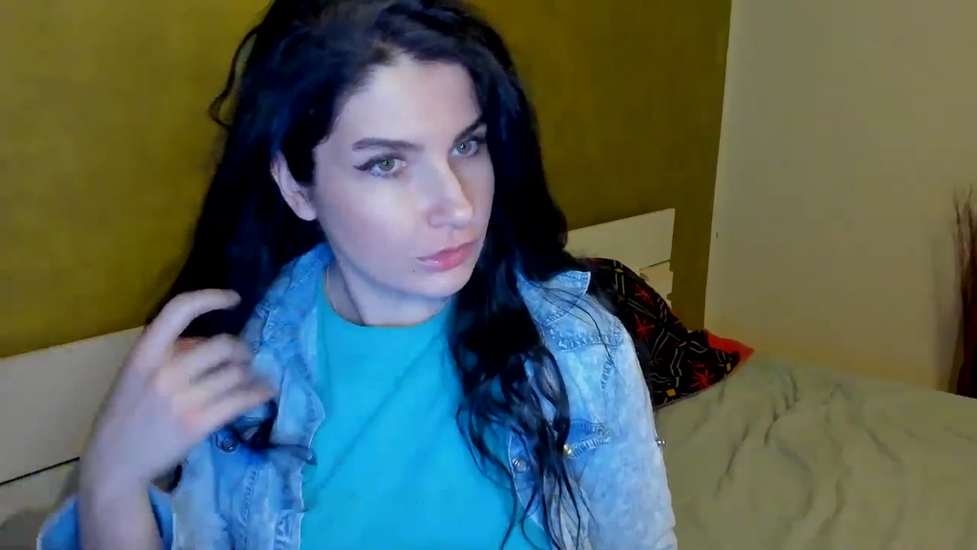 Gallery image thumbnail from SiouxPrincess's myfreecams stream on, 02/18/2025, 24:41 image 2 of 20
