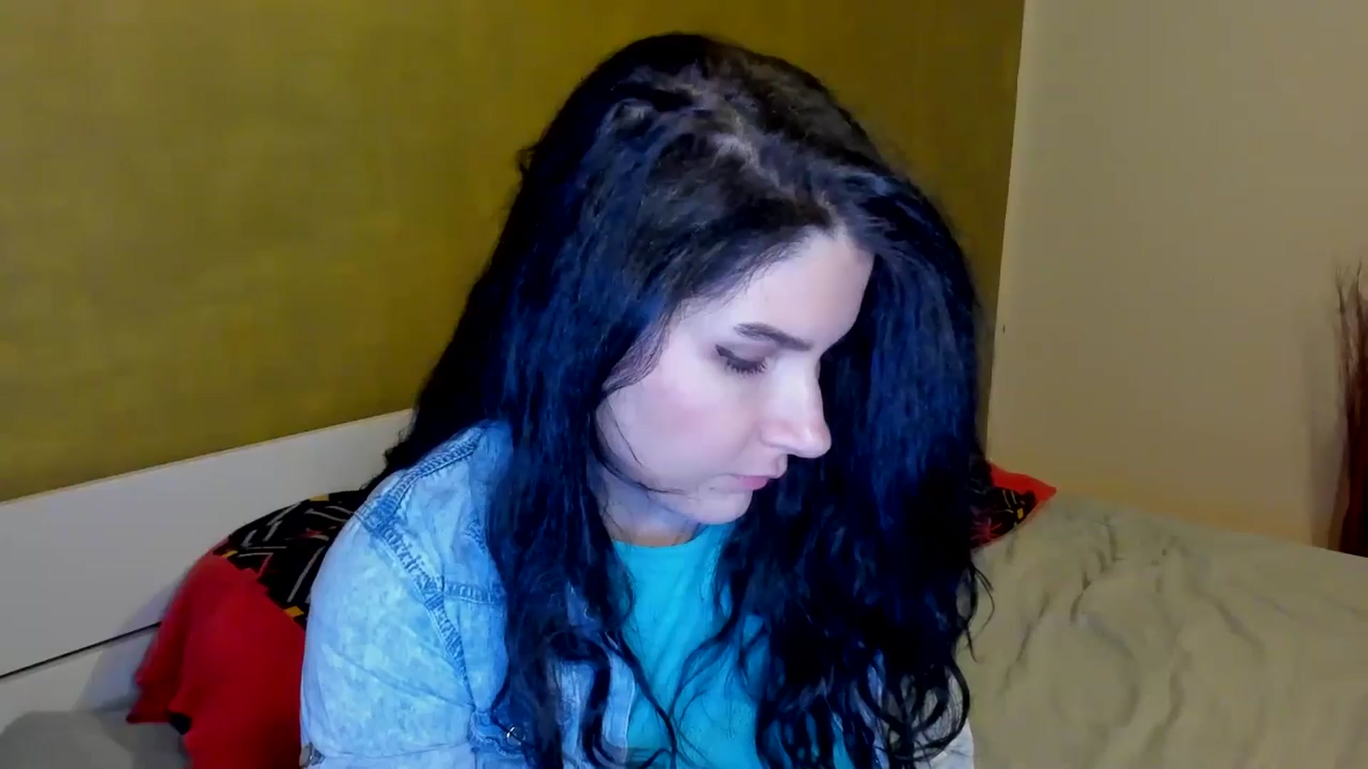 Gallery image thumbnail from SiouxPrincess's myfreecams stream on, 02/18/2025, 24:41 image 13 of 20