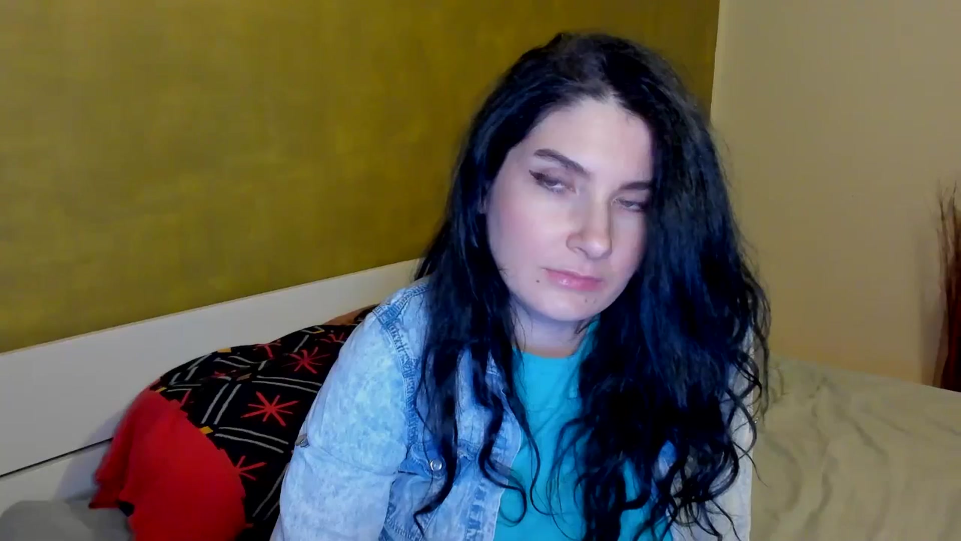 Gallery image thumbnail from SiouxPrincess's myfreecams stream on, 02/18/2025, 24:41 image 9 of 20
