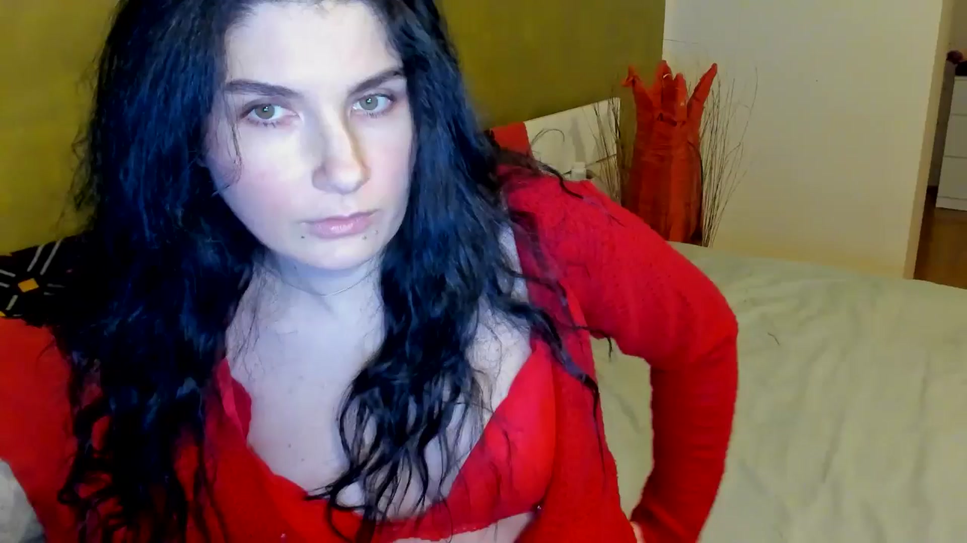 Gallery image thumbnail from SiouxPrincess's myfreecams stream on, 02/18/2025, 23:40 image 8 of 20