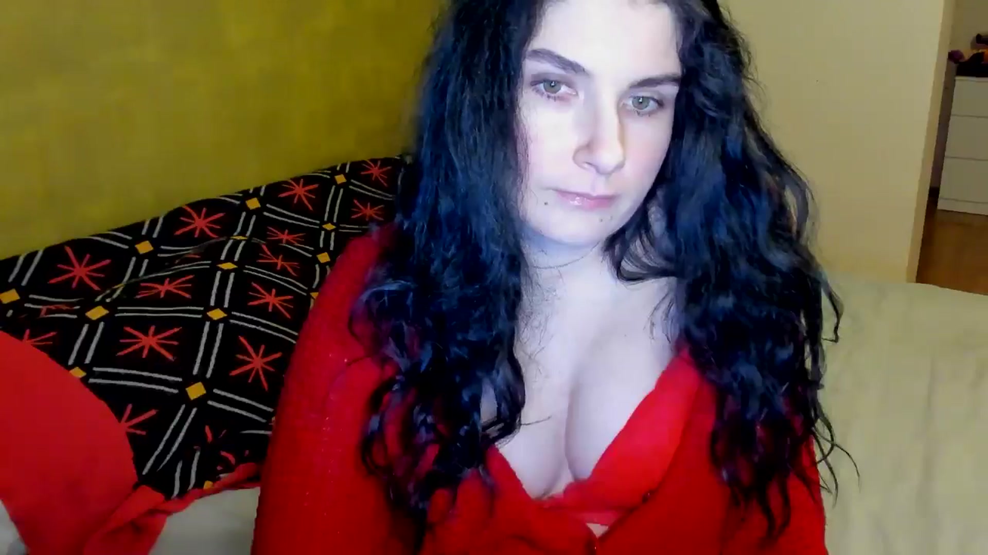 Gallery image thumbnail from SiouxPrincess's myfreecams stream on, 02/18/2025, 23:40 image 2 of 20