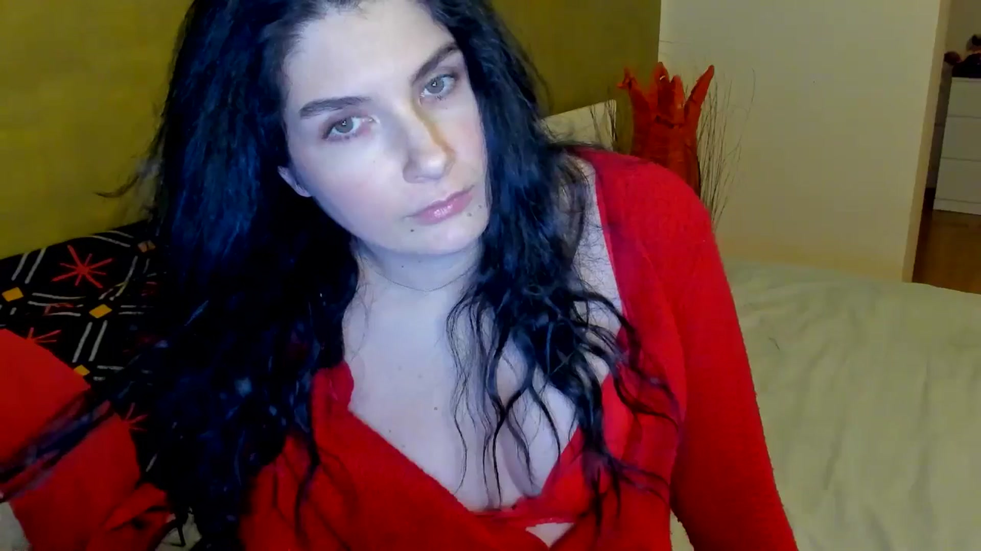 Gallery image thumbnail from SiouxPrincess's myfreecams stream on, 02/18/2025, 23:40 image 6 of 20