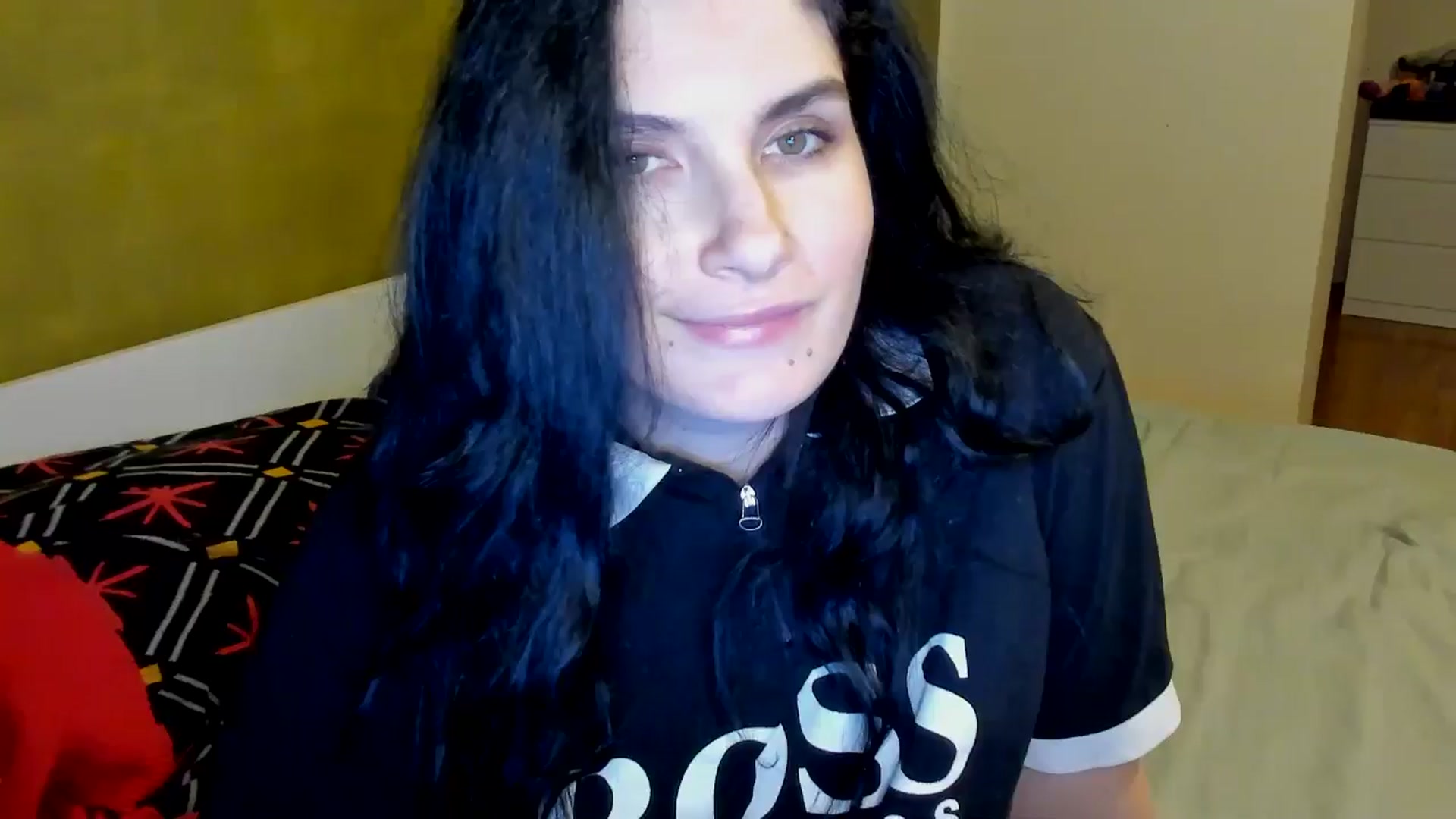 Gallery image thumbnail from SiouxPrincess's myfreecams stream on, 02/20/2025, 01:01 image 14 of 20