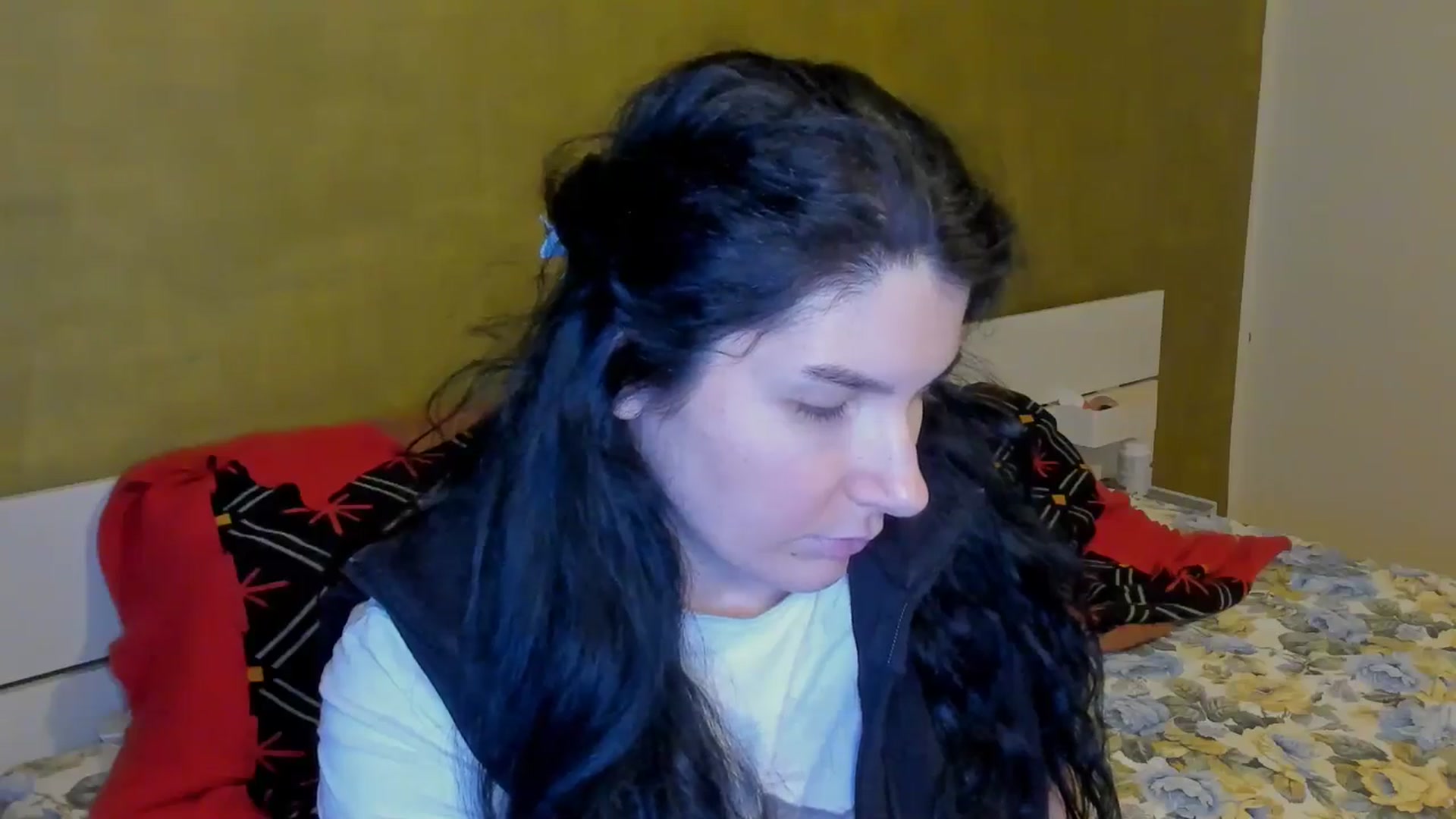 Gallery image thumbnail from SiouxPrincess's myfreecams stream on, 02/24/2025, 24:23 image 19 of 20