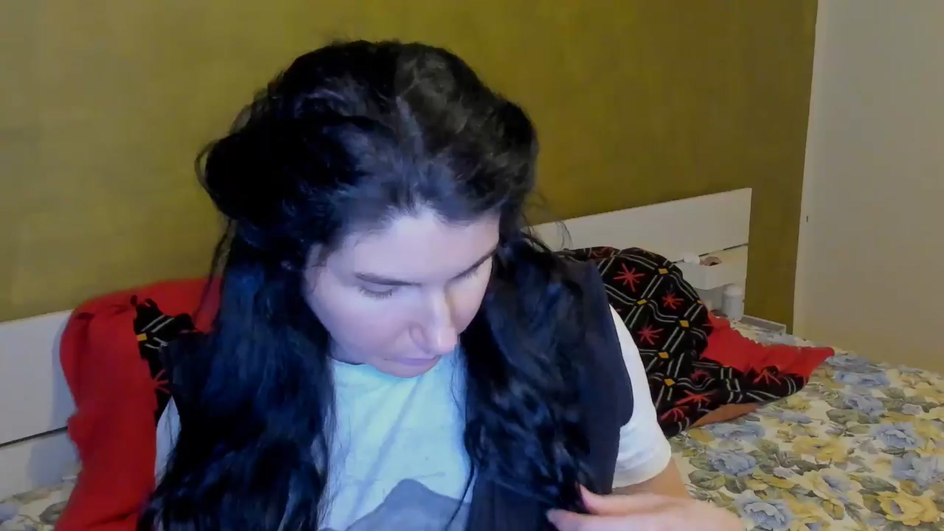 Gallery image thumbnail from SiouxPrincess's myfreecams stream on, 02/24/2025, 24:23 image 8 of 20