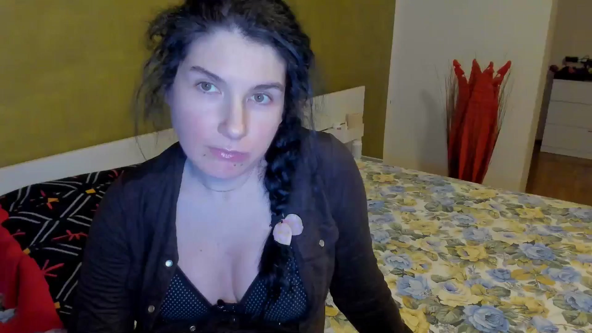 Gallery image thumbnail from SiouxPrincess's myfreecams stream on, 02/26/2025, 01:04 image 11 of 20
