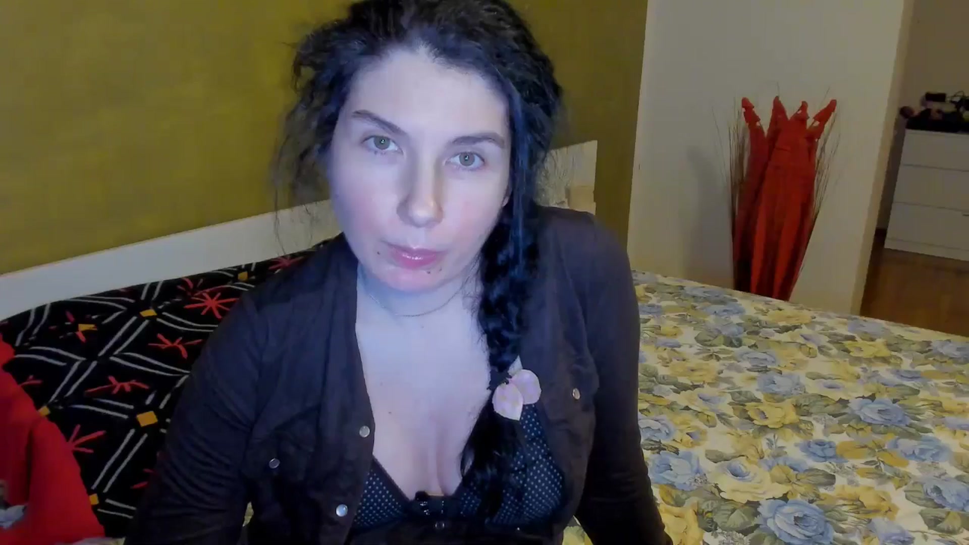 Gallery image thumbnail from SiouxPrincess's myfreecams stream on, 02/26/2025, 01:04 image 14 of 20