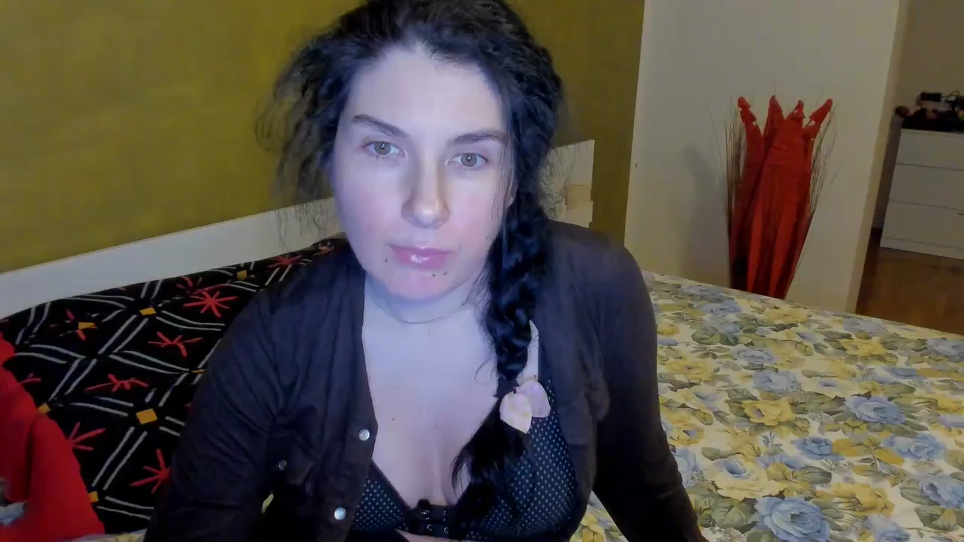 Gallery image thumbnail from SiouxPrincess's myfreecams stream on, 02/26/2025, 01:04 image 18 of 20