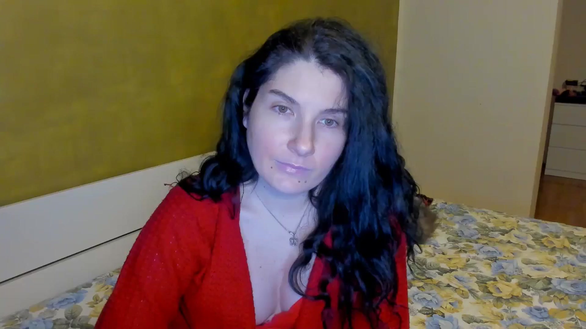 Gallery image thumbnail from SiouxPrincess's myfreecams stream on, 02/28/2025, 01:08 image 6 of 20