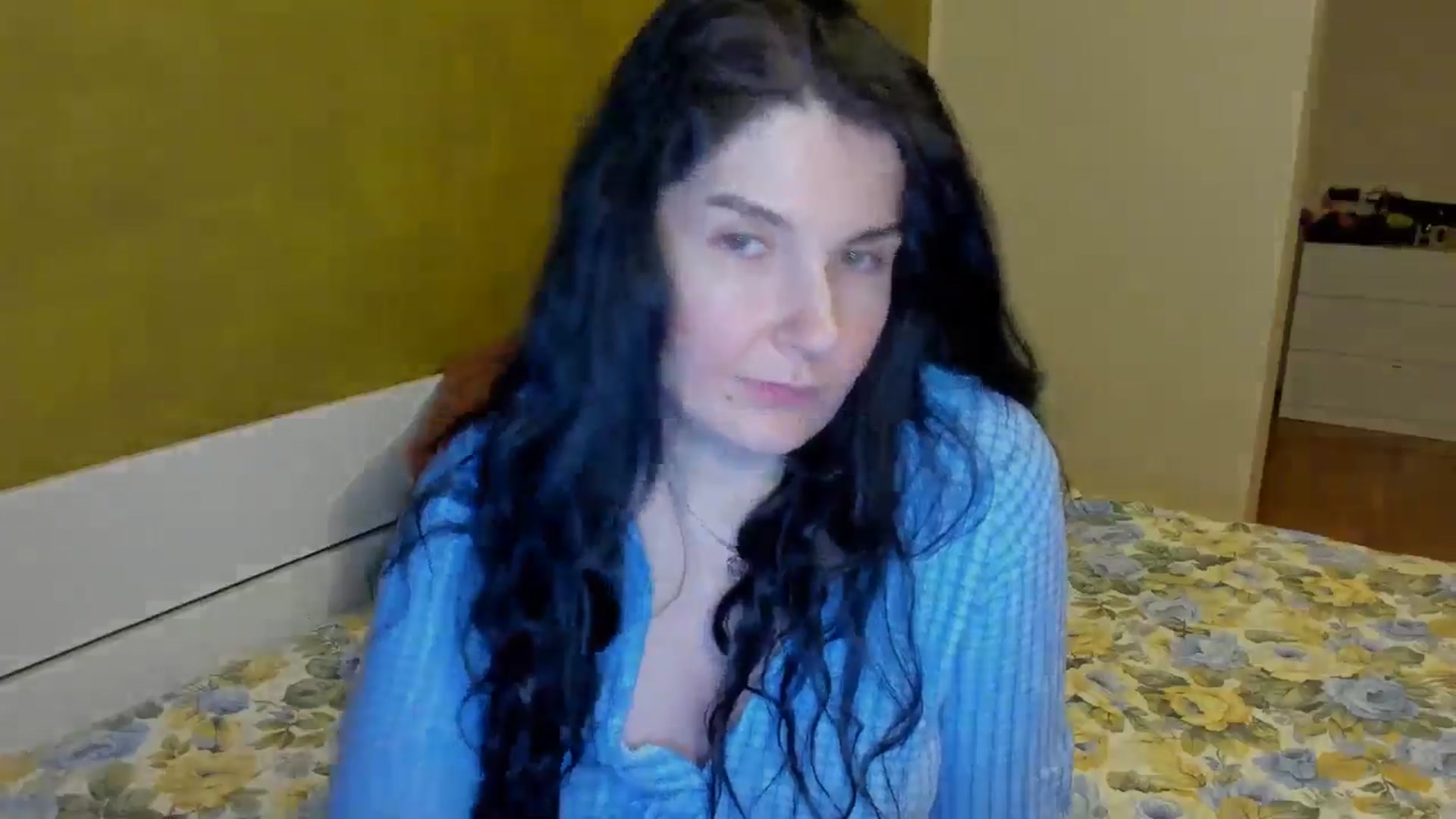 Gallery image thumbnail from SiouxPrincess's myfreecams stream on, 03/02/2025, 01:00 image 9 of 20