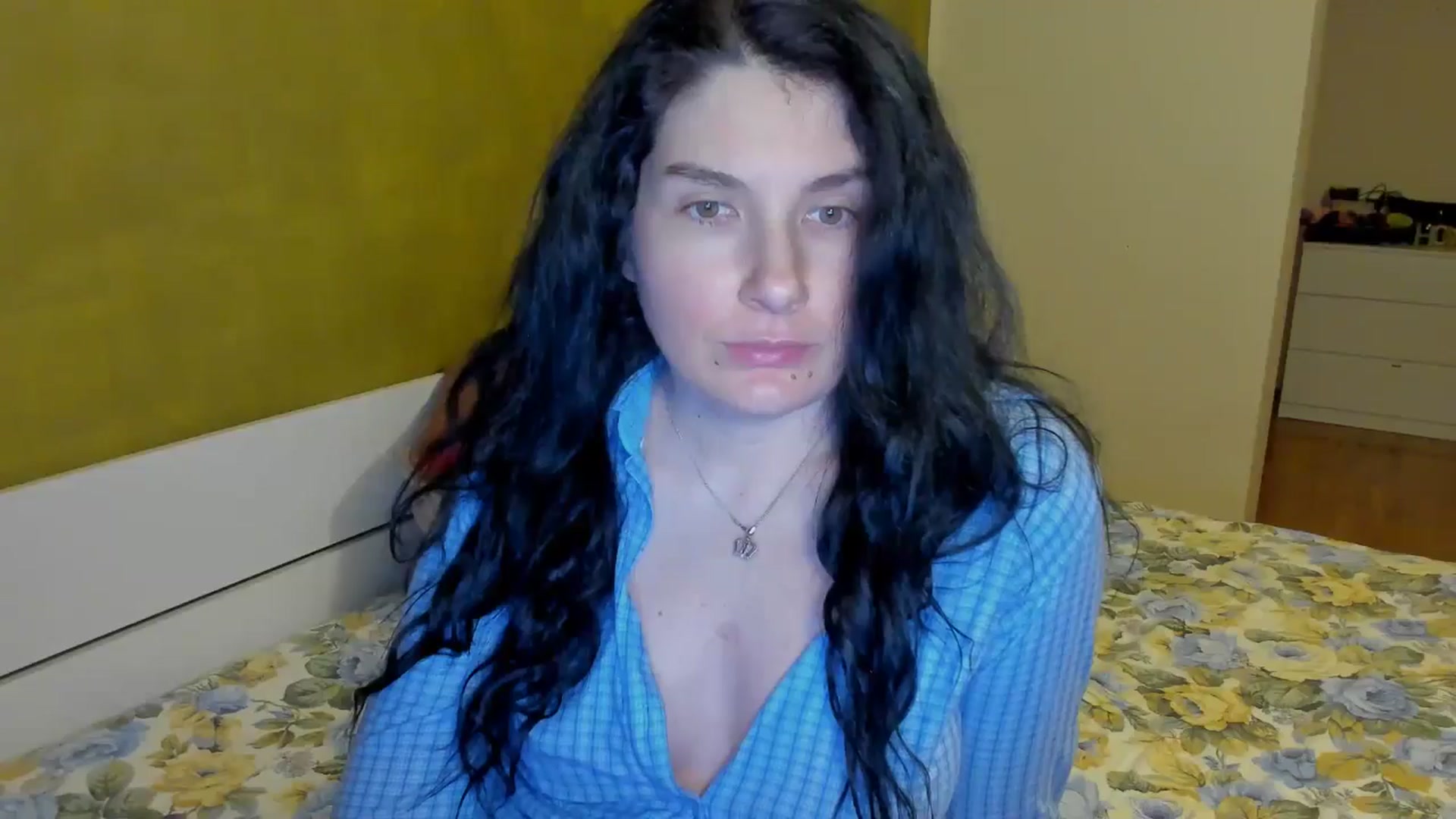 Gallery image thumbnail from SiouxPrincess's myfreecams stream on, 03/02/2025, 01:00 image 6 of 20