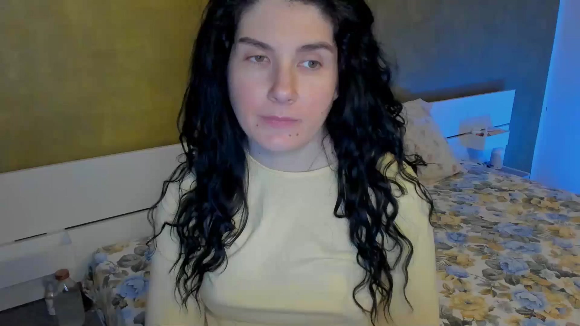 Gallery image thumbnail from SiouxPrincess's myfreecams stream on, 03/02/2025, 23:52 image 1 of 20