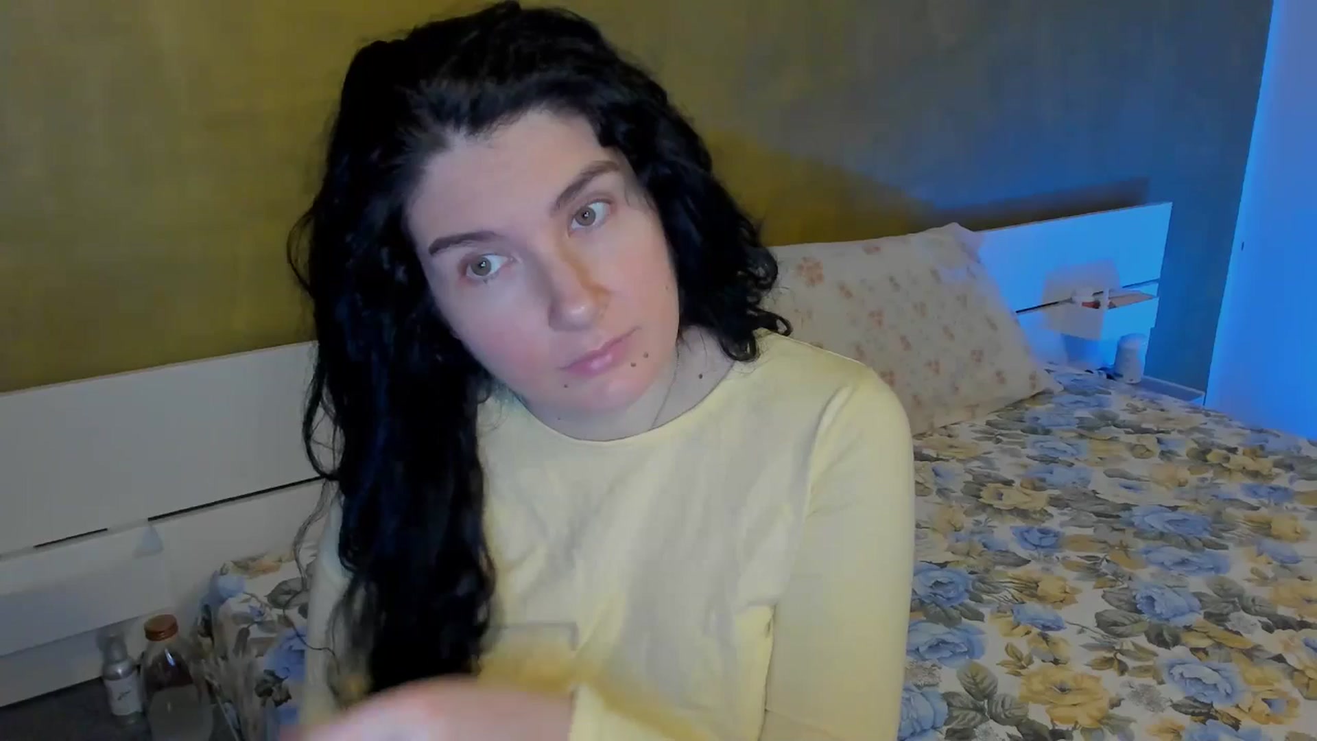 Gallery image thumbnail from SiouxPrincess's myfreecams stream on, 03/02/2025, 23:52 image 19 of 20