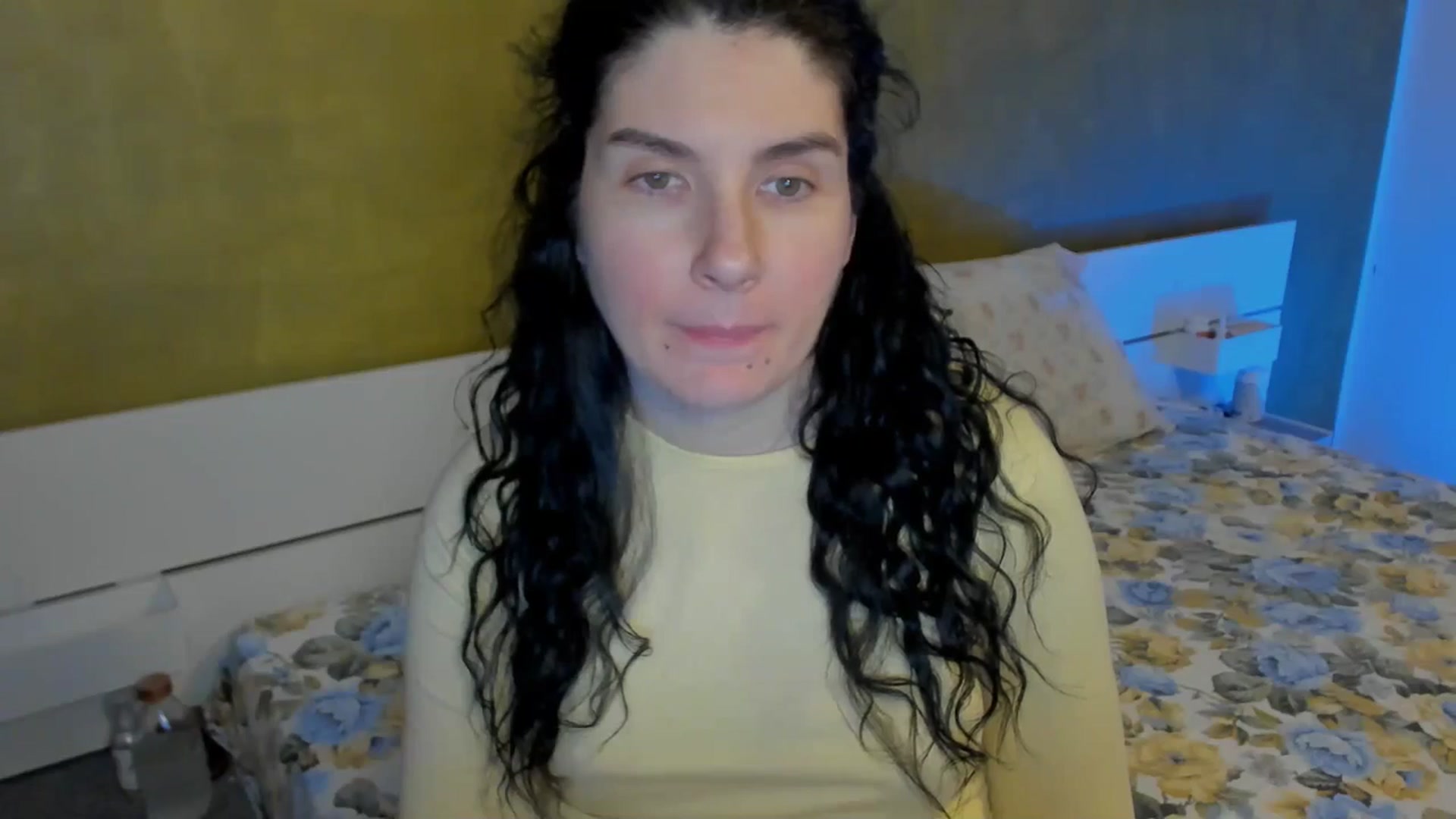 Gallery image thumbnail from SiouxPrincess's myfreecams stream on, 03/02/2025, 23:52 image 10 of 20