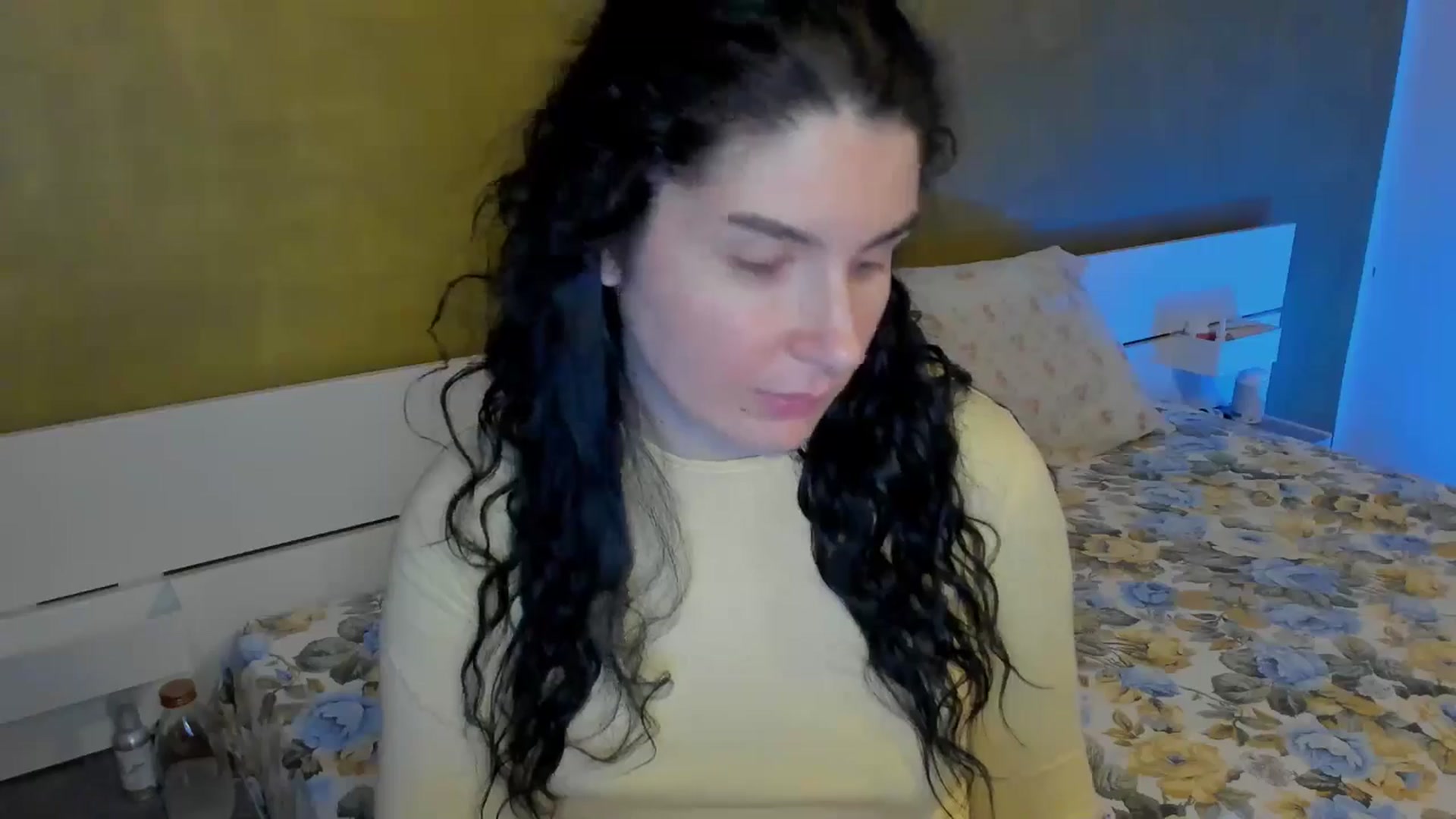 Gallery image thumbnail from SiouxPrincess's myfreecams stream on, 03/02/2025, 23:52 image 12 of 20