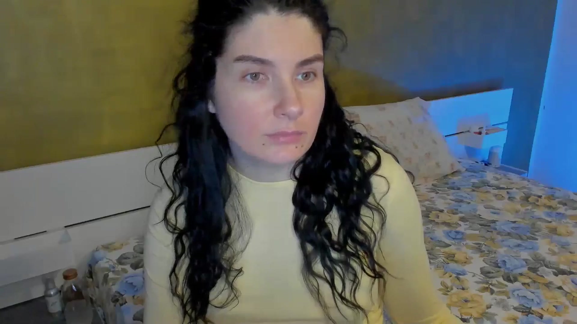 Gallery image thumbnail from SiouxPrincess's myfreecams stream on, 03/02/2025, 23:52 image 11 of 20