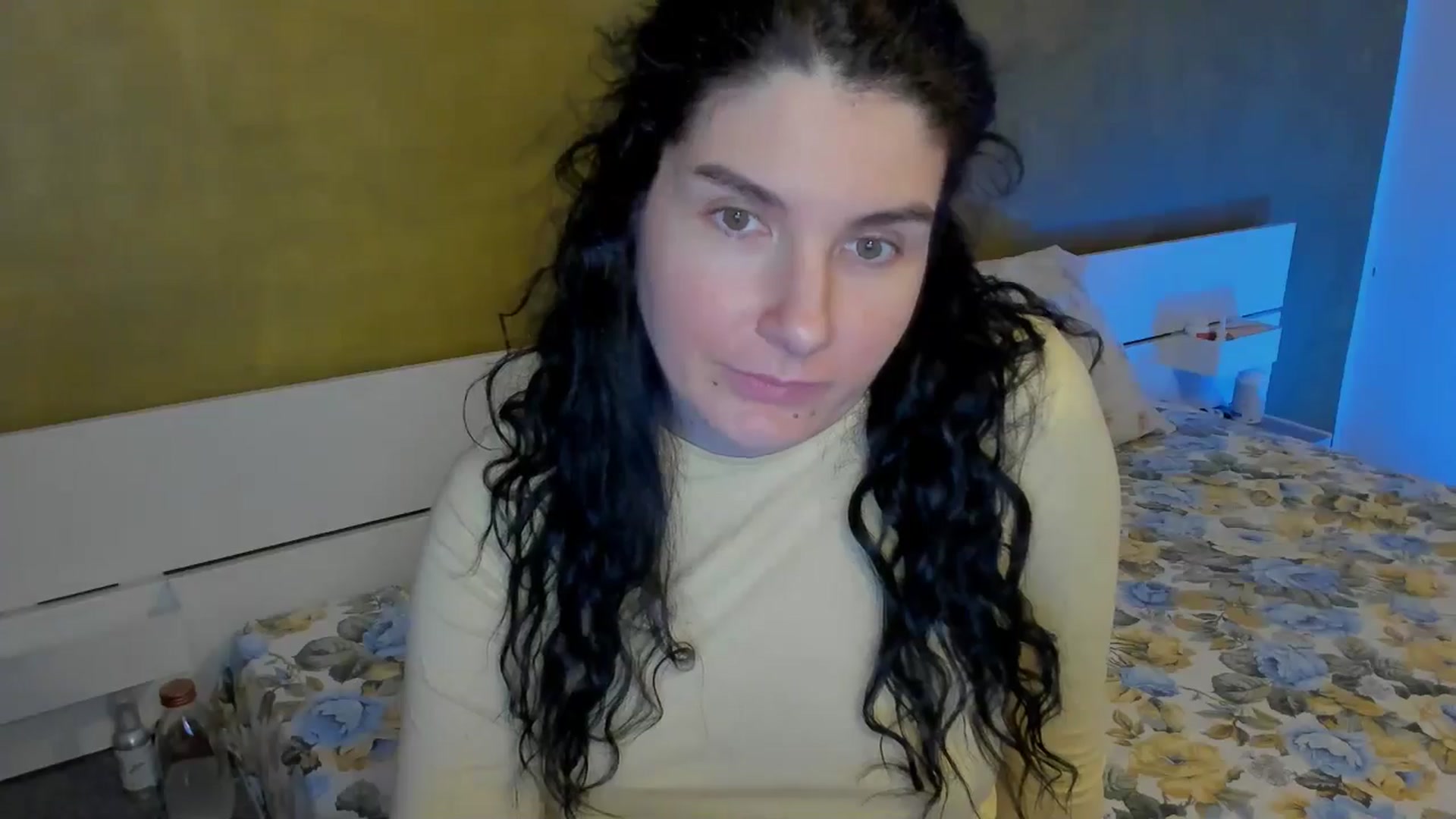 Gallery image thumbnail from SiouxPrincess's myfreecams stream on, 03/02/2025, 23:52 image 13 of 20