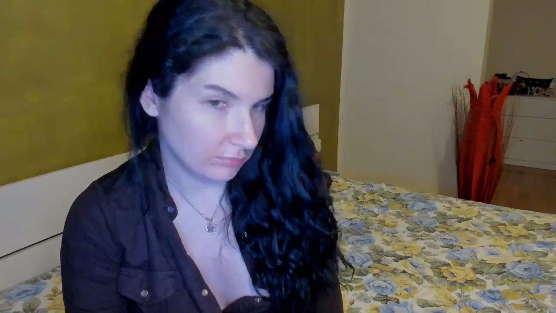 Gallery image thumbnail from SiouxPrincess's myfreecams stream on, 03/04/2025, 24:40 image 15 of 20