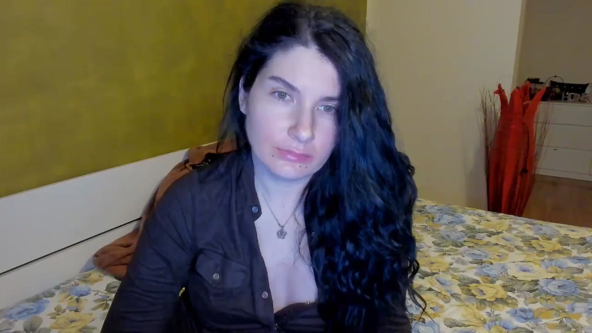 Gallery image thumbnail from SiouxPrincess's myfreecams stream on, 03/04/2025, 24:40 image 9 of 20