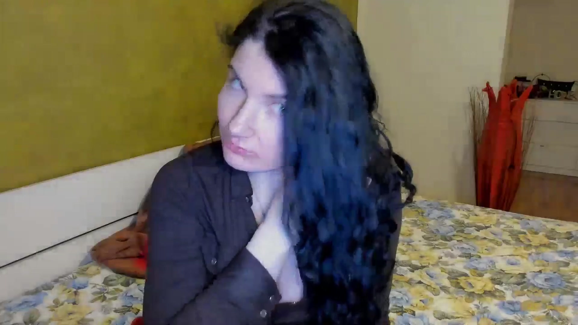 Gallery image thumbnail from SiouxPrincess's myfreecams stream on, 03/04/2025, 24:40 image 2 of 20