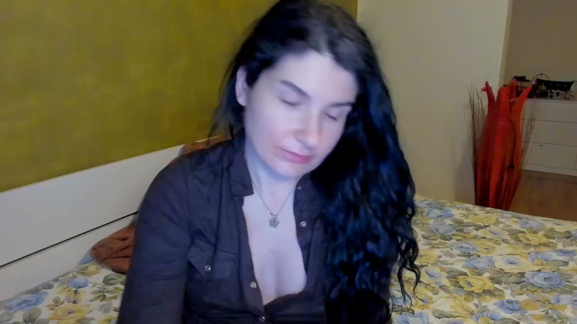 Gallery image thumbnail from SiouxPrincess's myfreecams stream on, 03/04/2025, 24:40 image 1 of 20