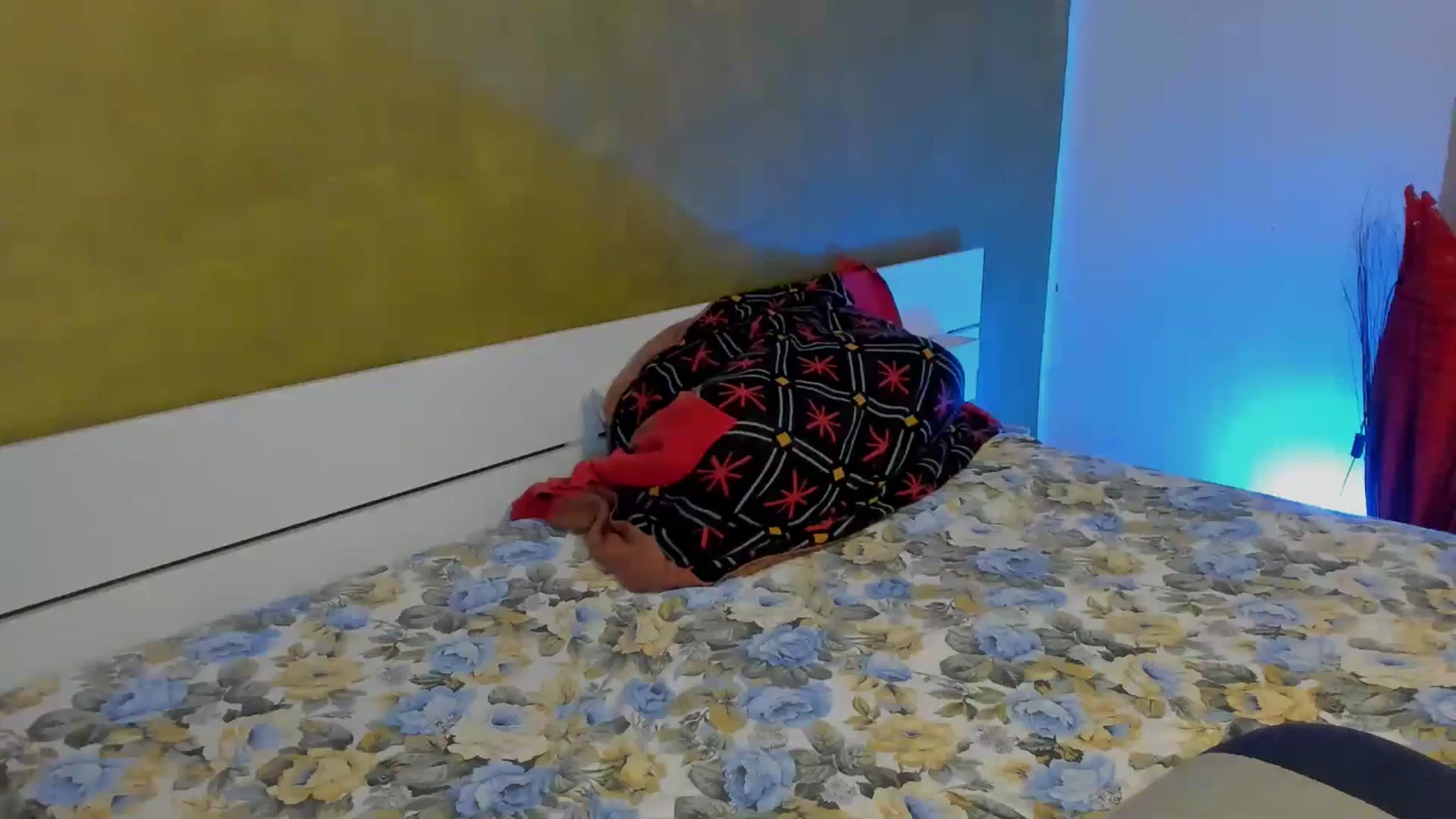 Gallery image thumbnail from SiouxPrincess's myfreecams stream on, 03/08/2025, 23:19 image 11 of 20