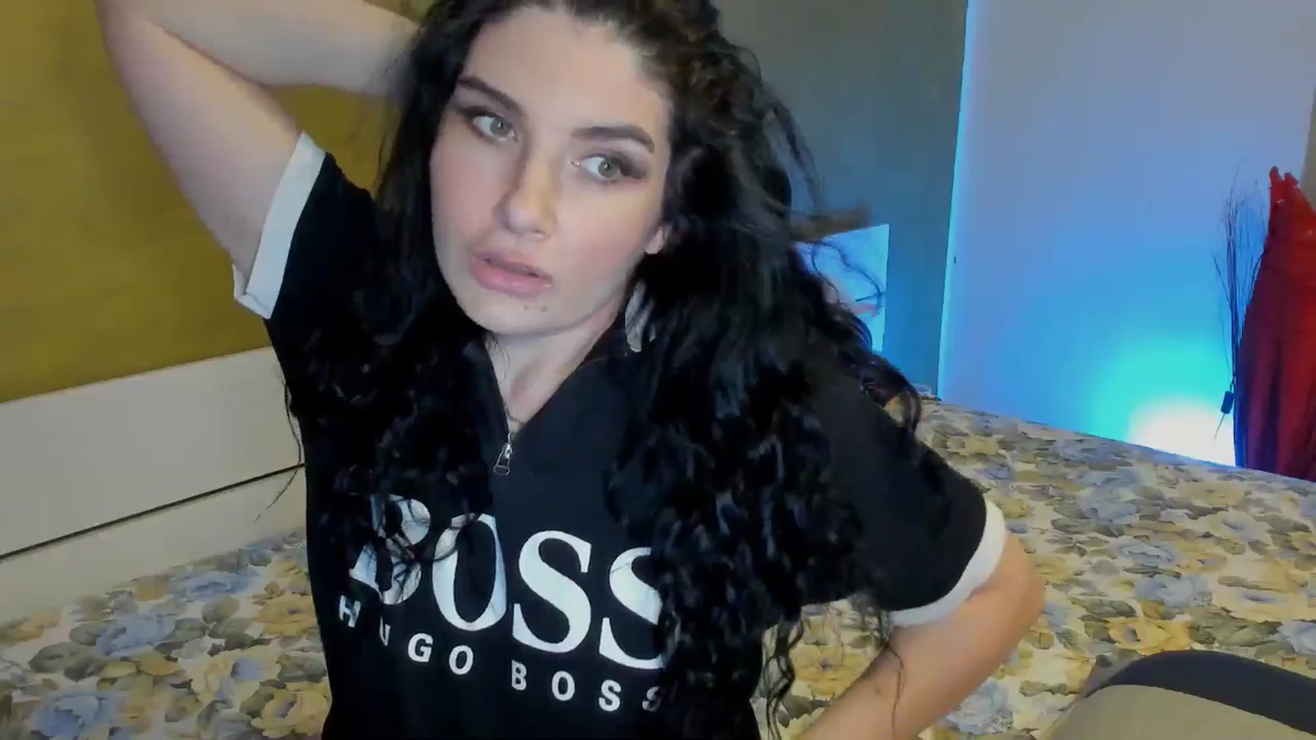 Gallery image thumbnail from SiouxPrincess's myfreecams stream on, 03/08/2025, 23:19 image 12 of 20