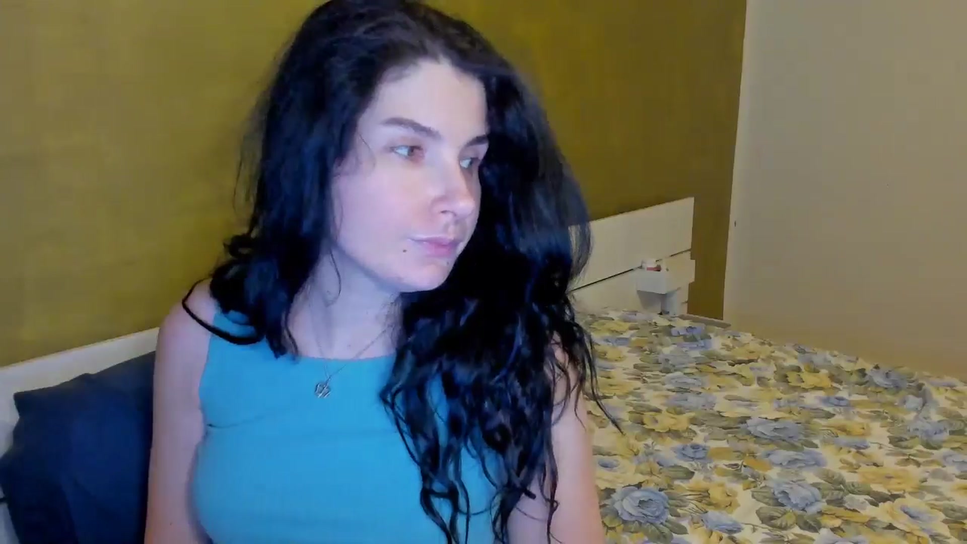 Gallery image thumbnail from SiouxPrincess's myfreecams stream on, 03/10/2025, 23:46 image 17 of 20