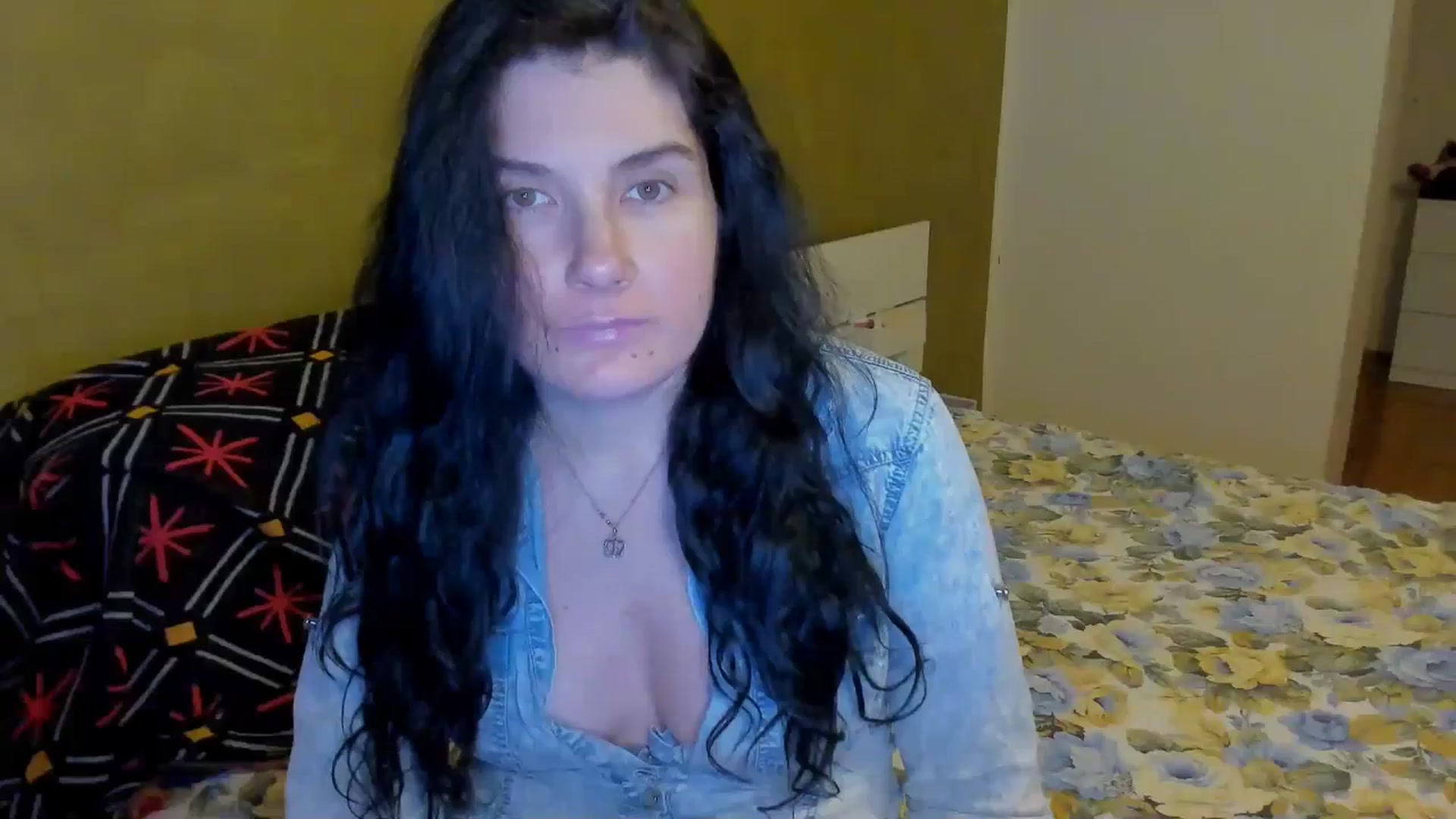 Gallery image thumbnail from SiouxPrincess's myfreecams stream on, 03/13/2025, 24:23 image 4 of 20