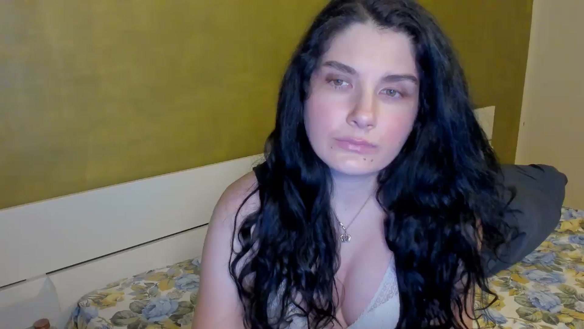 Gallery image thumbnail from SiouxPrincess's myfreecams stream on, 03/14/2025, 24:34 image 20 of 20