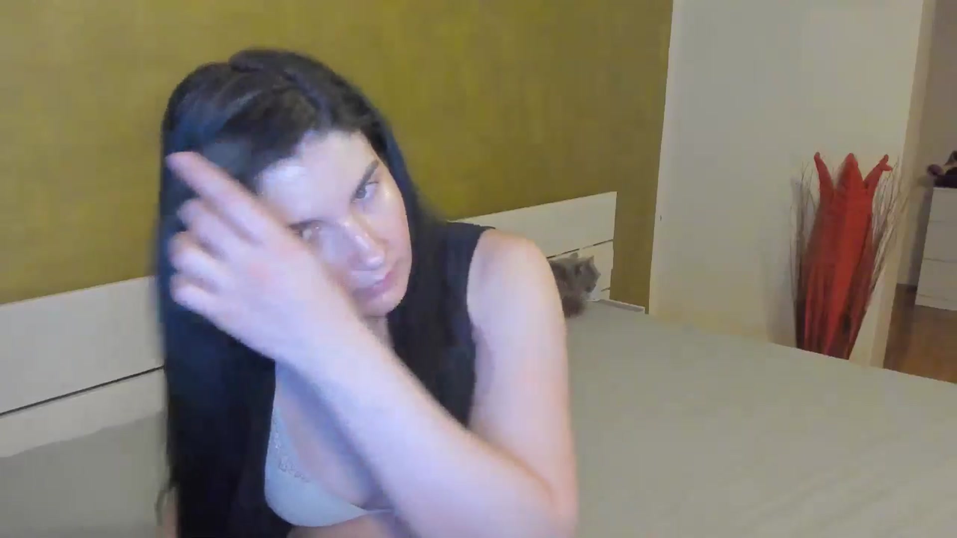 Gallery image thumbnail from SiouxPrincess's myfreecams stream on, 03/16/2025, 23:16 image 6 of 20