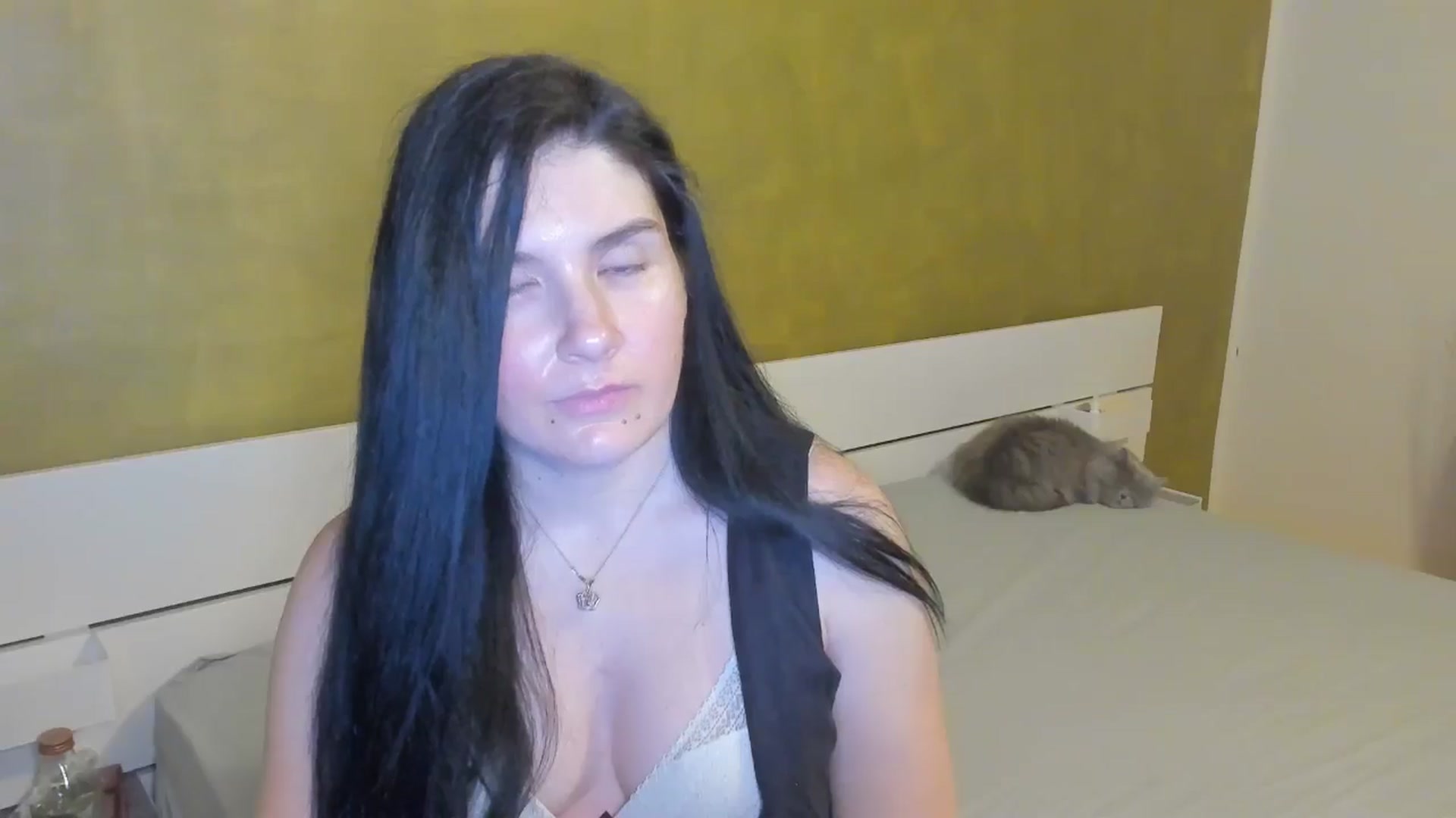 Gallery image thumbnail from SiouxPrincess's myfreecams stream on, 03/17/2025, 24:04 image 17 of 20