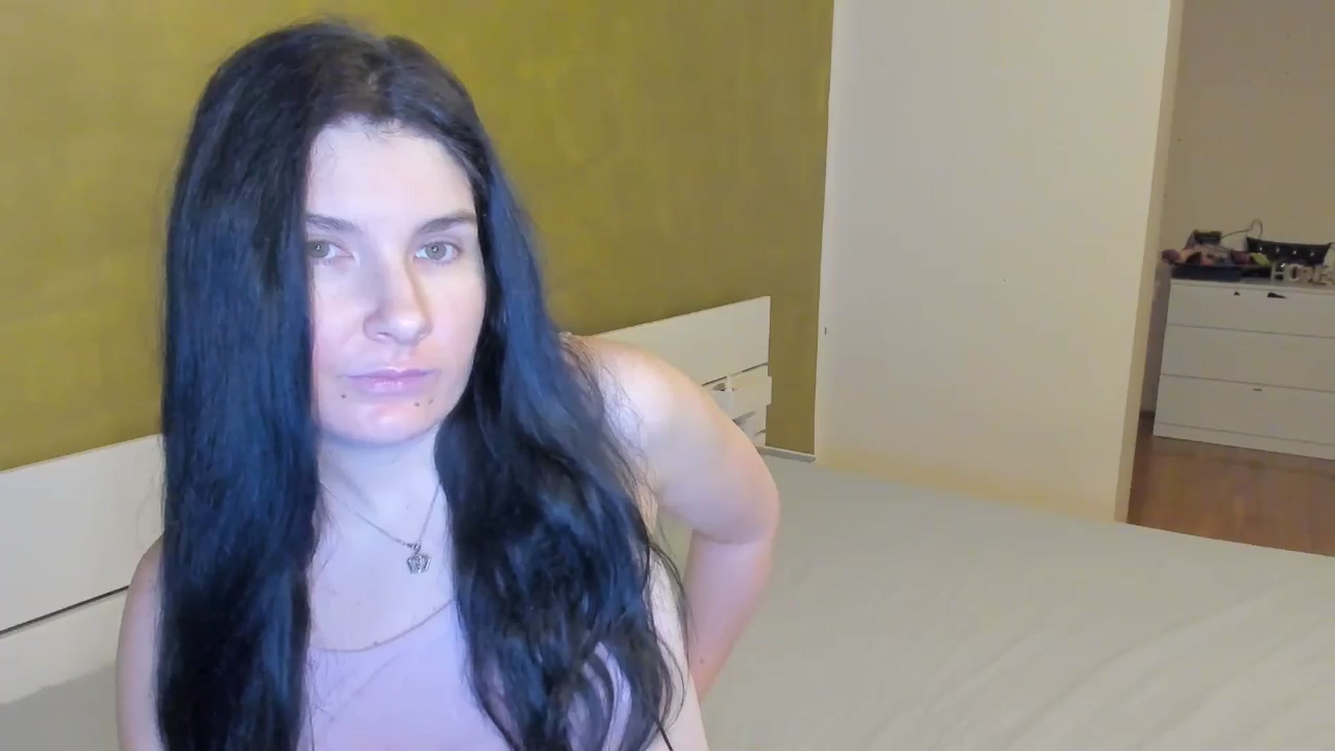 Gallery image thumbnail from SiouxPrincess's myfreecams stream on, 03/18/2025, 24:37 image 13 of 20