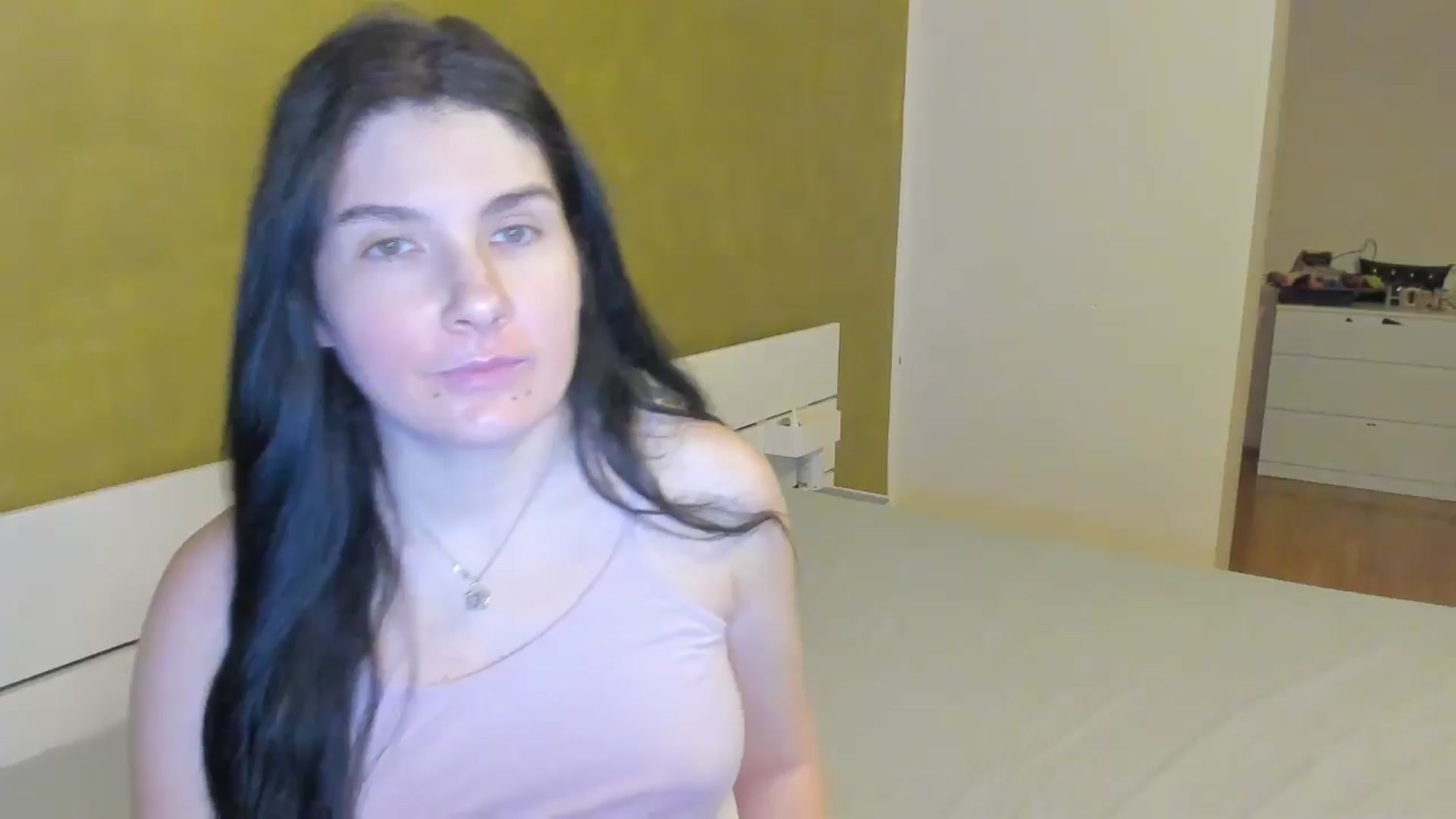 Gallery image thumbnail from SiouxPrincess's myfreecams stream on, 03/18/2025, 24:37 image 20 of 20