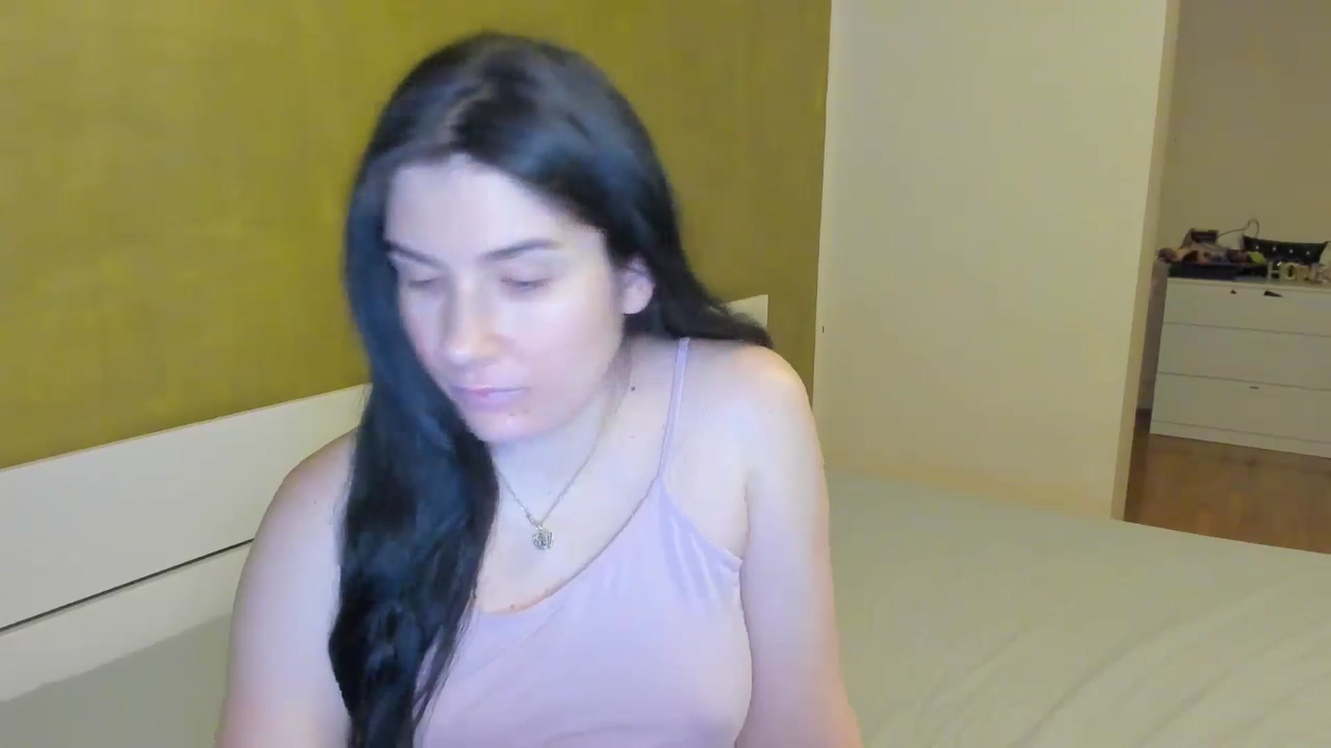 Gallery image thumbnail from SiouxPrincess's myfreecams stream on, 03/18/2025, 24:37 image 18 of 20