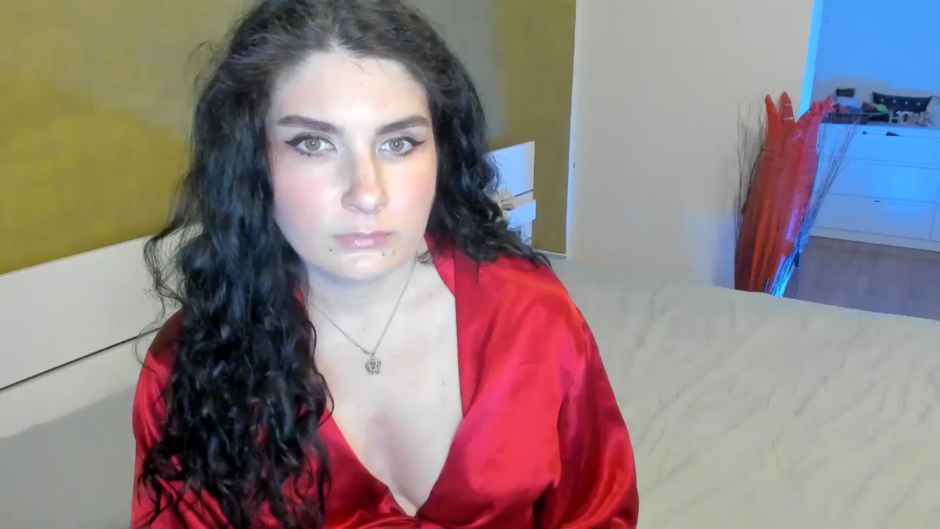 Gallery image thumbnail from SiouxPrincess's myfreecams stream on, 03/23/2025, 23:00 image 5 of 20